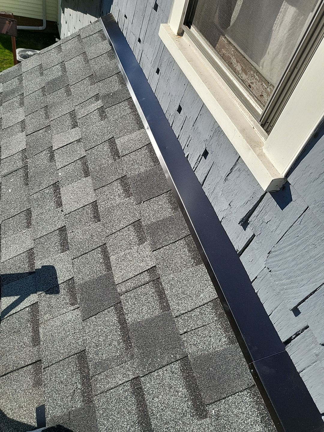 Atlas Pinnacle, Color, Hearthstone, Drip Edge, Black by Eagle Eye Roofing