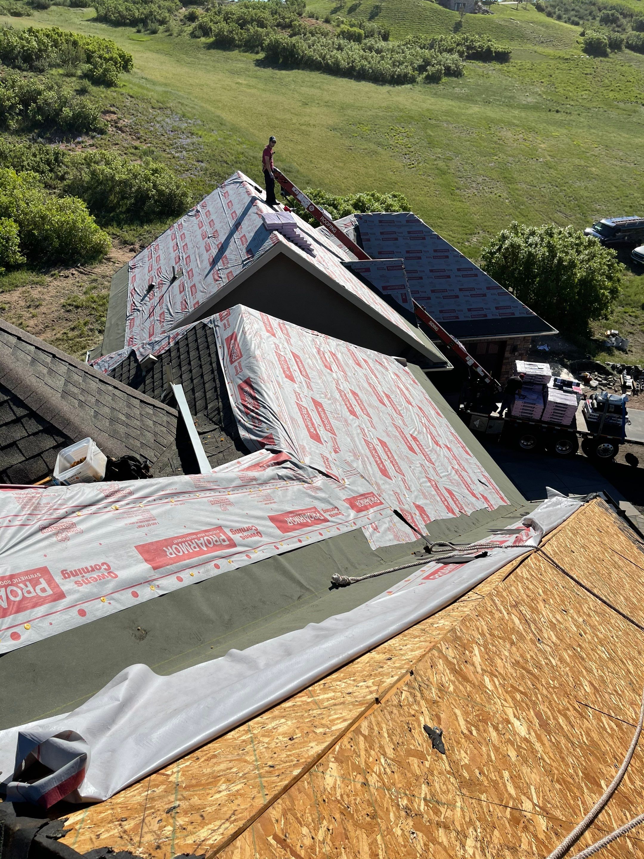 Residential Roofing Installation using Owens Corning TruDefinition Duration STORM by A to Z Roofing
