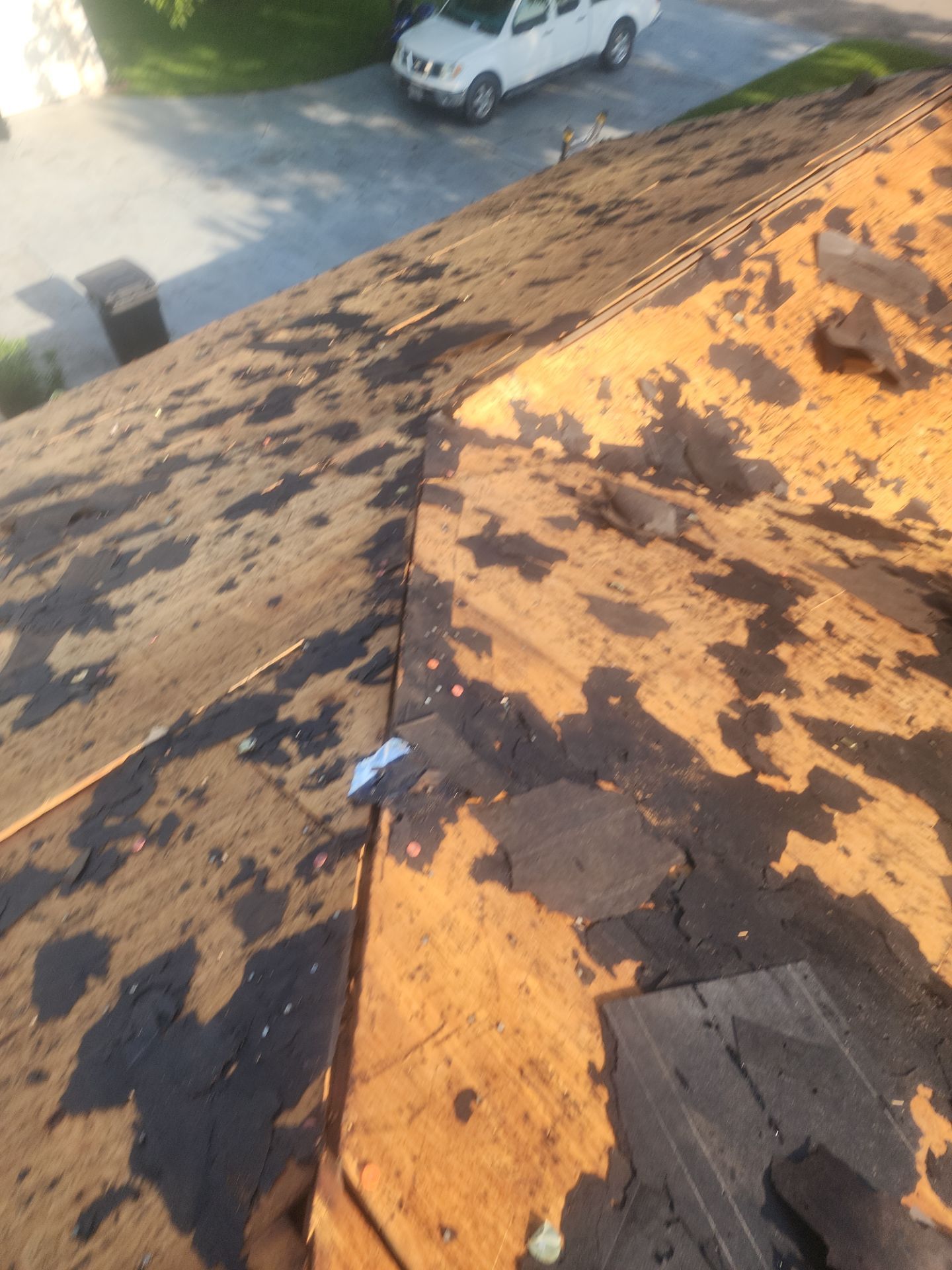 Residential Roofing Installation using Owen's Corning Duration (Lifetime) Shingles by Roof Repair Company