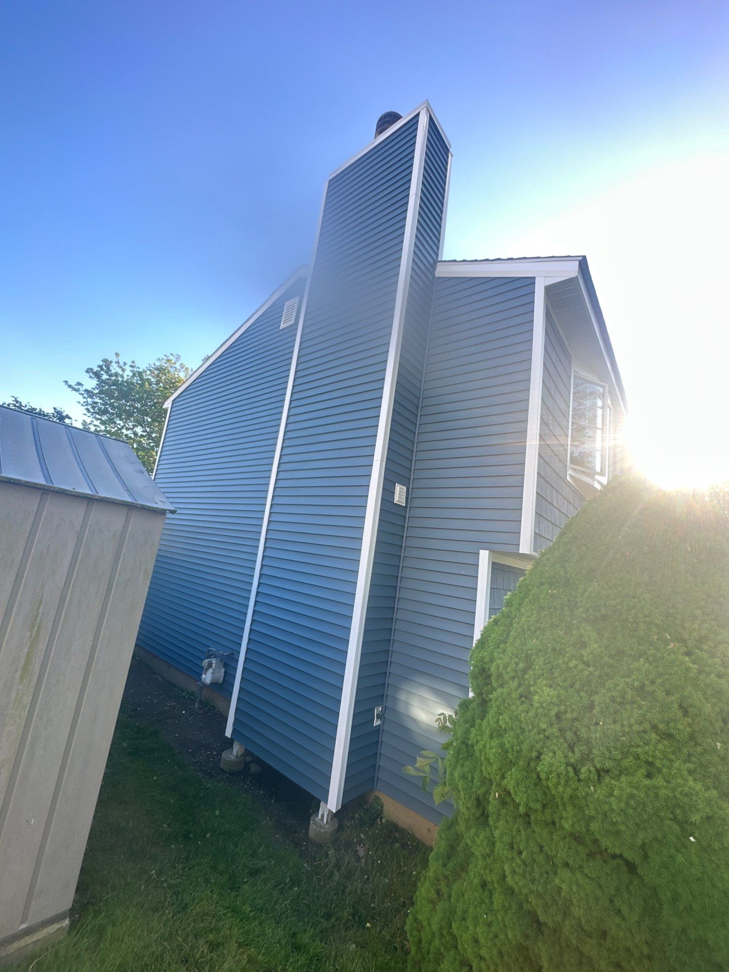 Siding Installation using Certainteed Cedar Impressions Straight Edge Perfection Shingles - D7 - Pacific Blue by A Plus Exterior