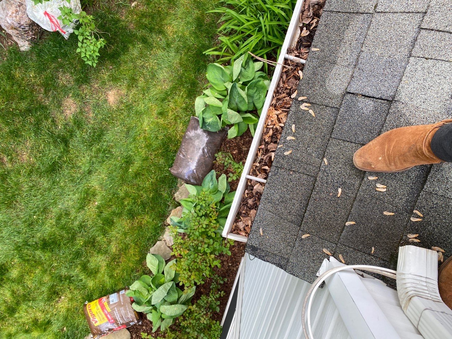 Alexandria: CertainTeed Landmark Pro Designer Shingles in Max Def Colonial Slate by RM Banning, Inc.