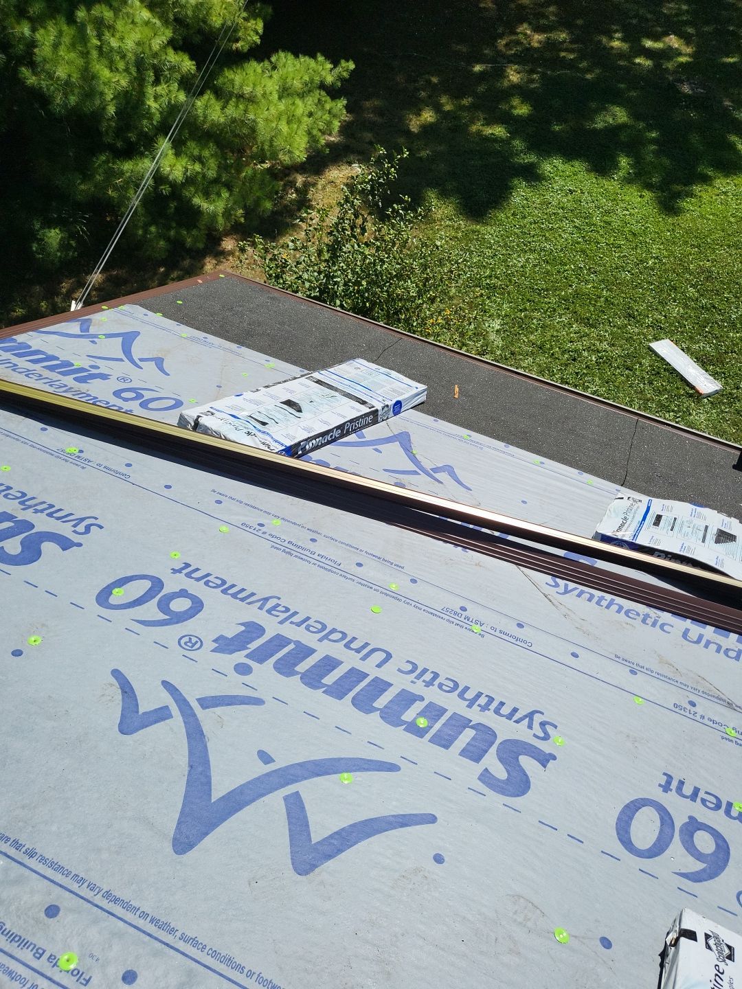 ATLAS PINNACLE COLOR: MORNING HARVEST by Eagle Eye Roofing