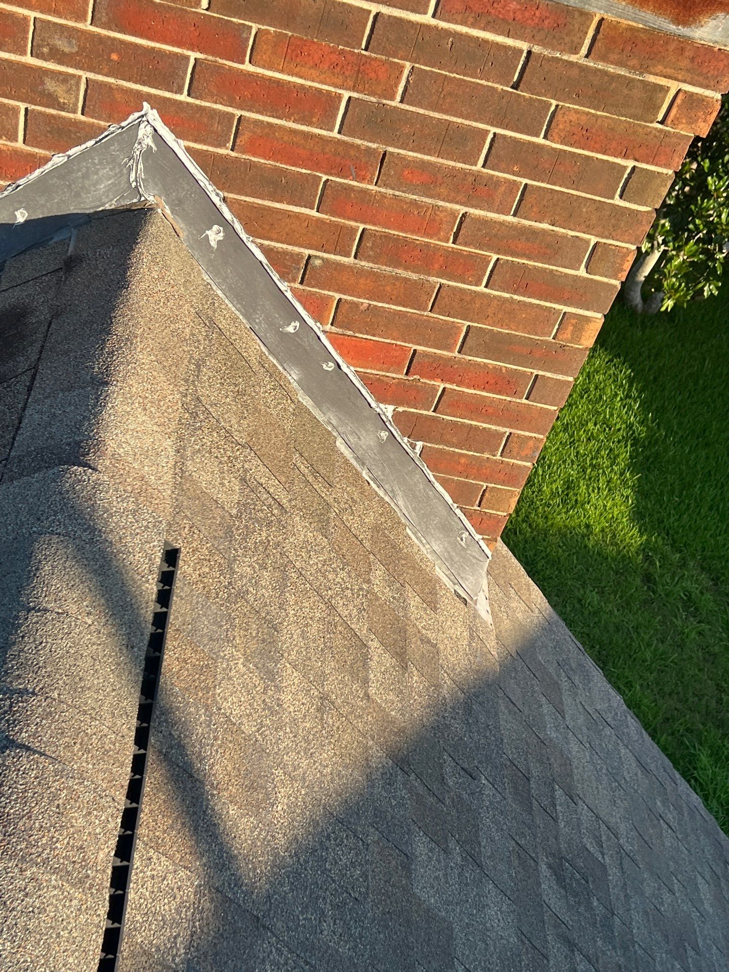 Residential Roofing Installation using Owen's Corning Duration (Lifetime) Shingles by Roof Repair Company