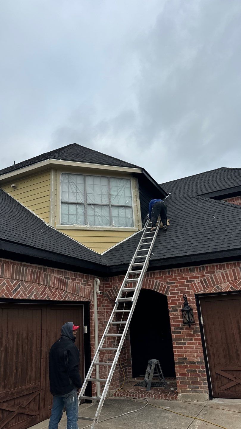 Certainteed Moire Black by First Out Roofing 