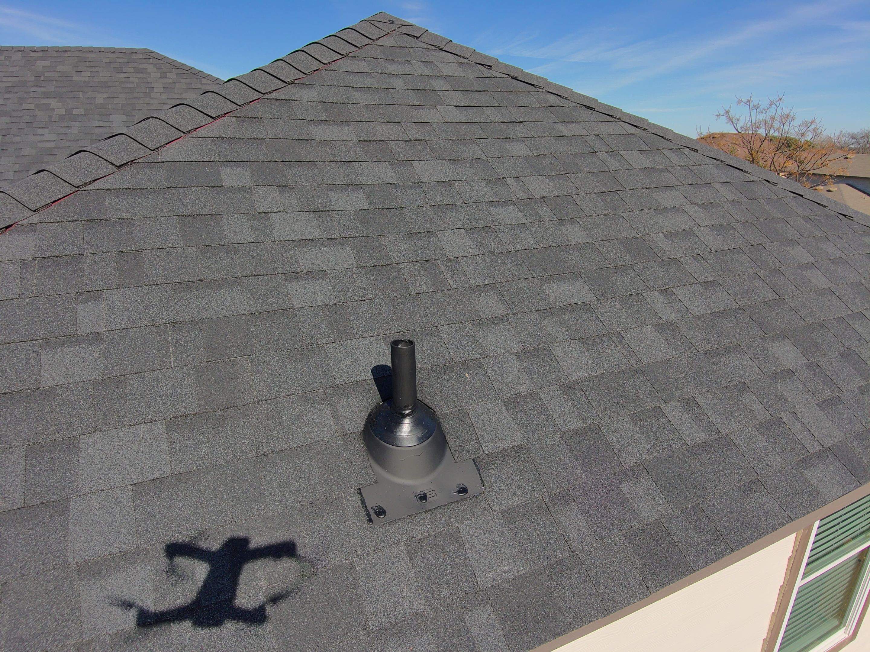 Onyx Black - Owens Corning TruDefinition Duration by RoofsOnly.com