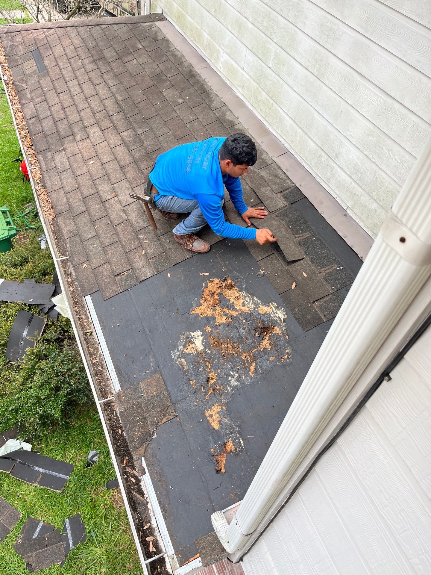 Residential Roofing Repair using Owen's Corning Duration (Lifetime) Shingles by Roof Repair Company