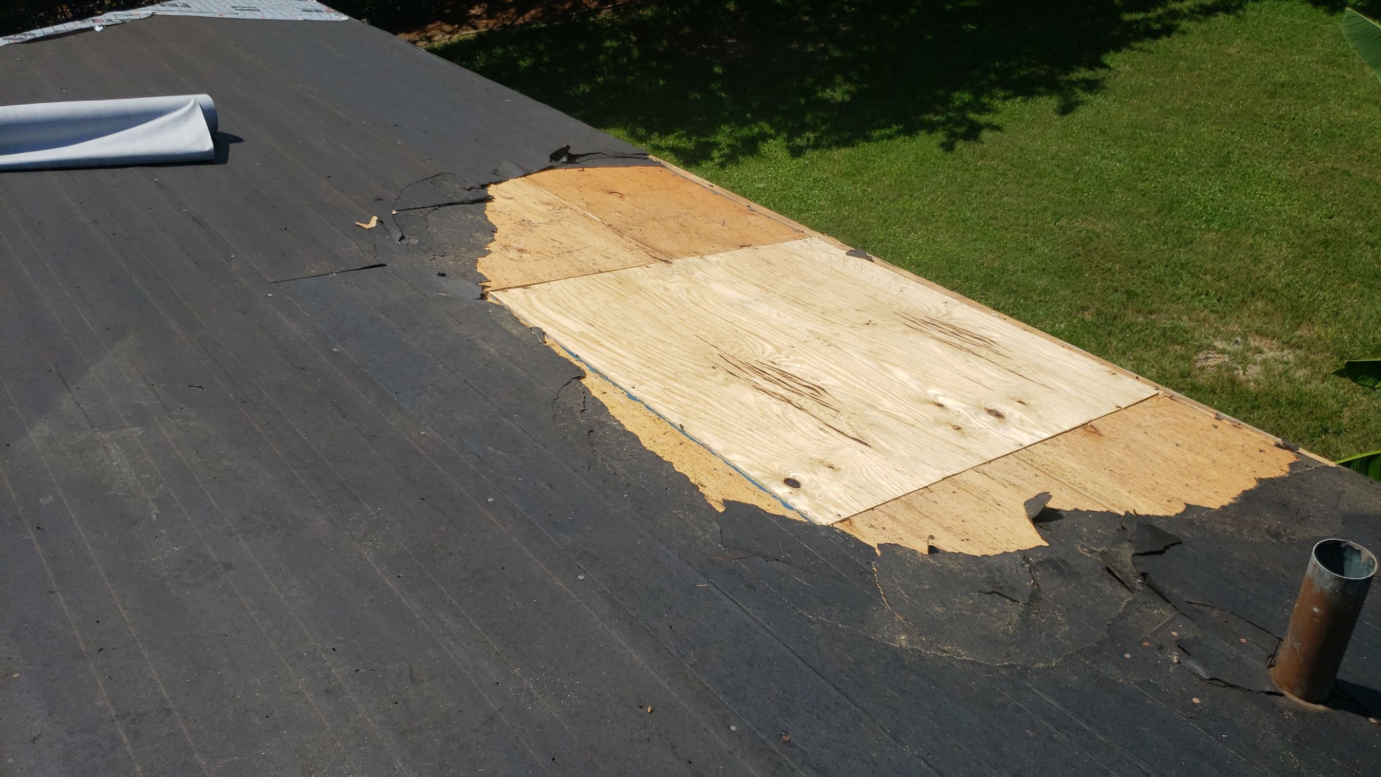 Residential Roofing Installation using Roof Replacement by American Roofing & Construction LLC