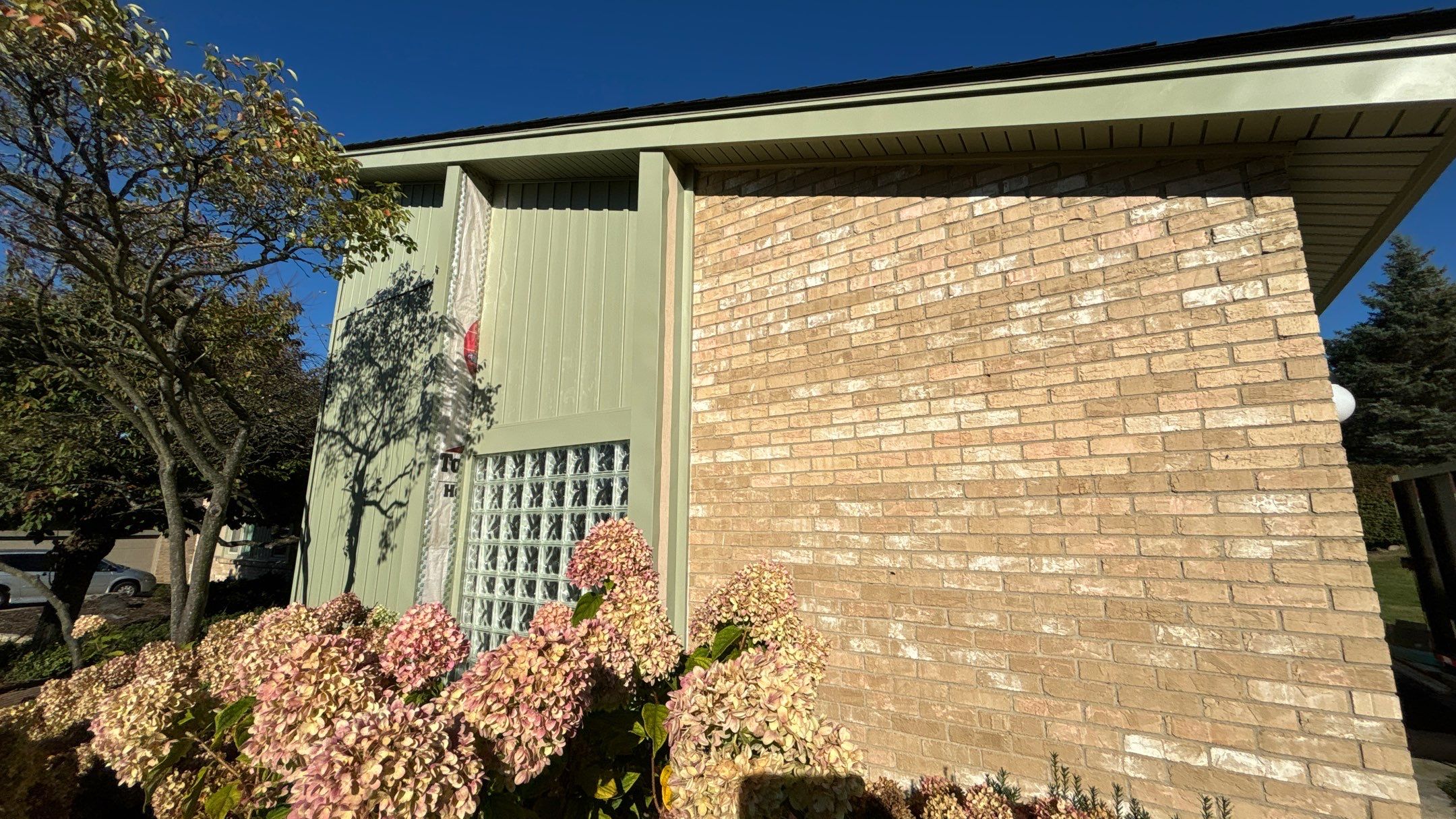 Siding Replacement using Alside 7" B&B by 180 Contractors