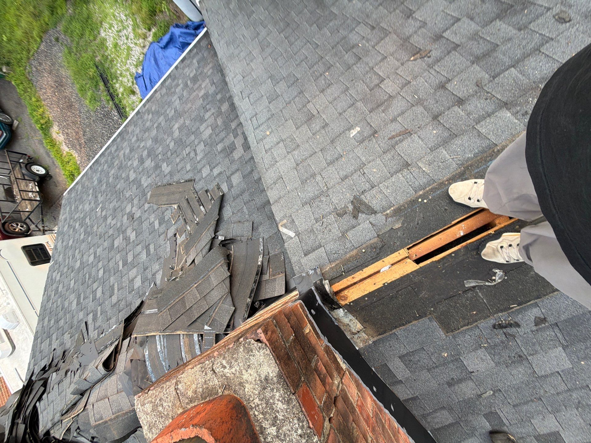 Asphalt Shingle Roof Replacement and Gutter Installation in Richmond by Cade Construction