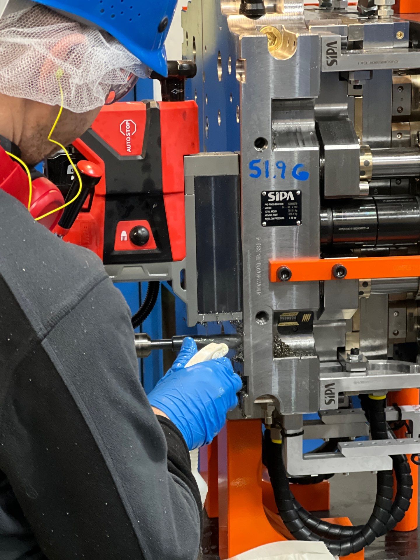 Lenexa 51.9g preform qualification using PET by Altium Packaging