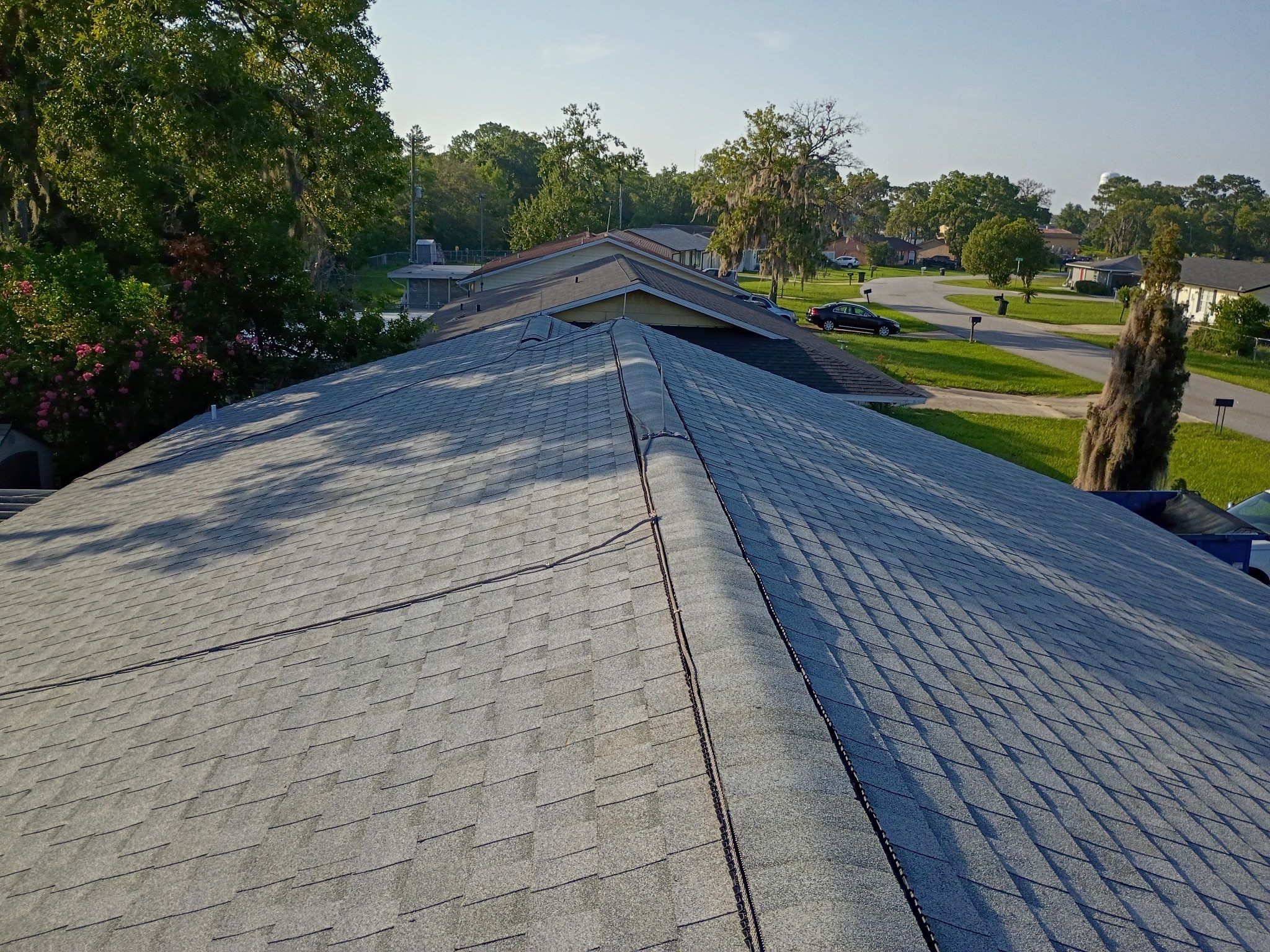 Residential Roof Installation With Atlas Pinnacle Pristine Shingles in Ocala by Pinnacle Roofing Group