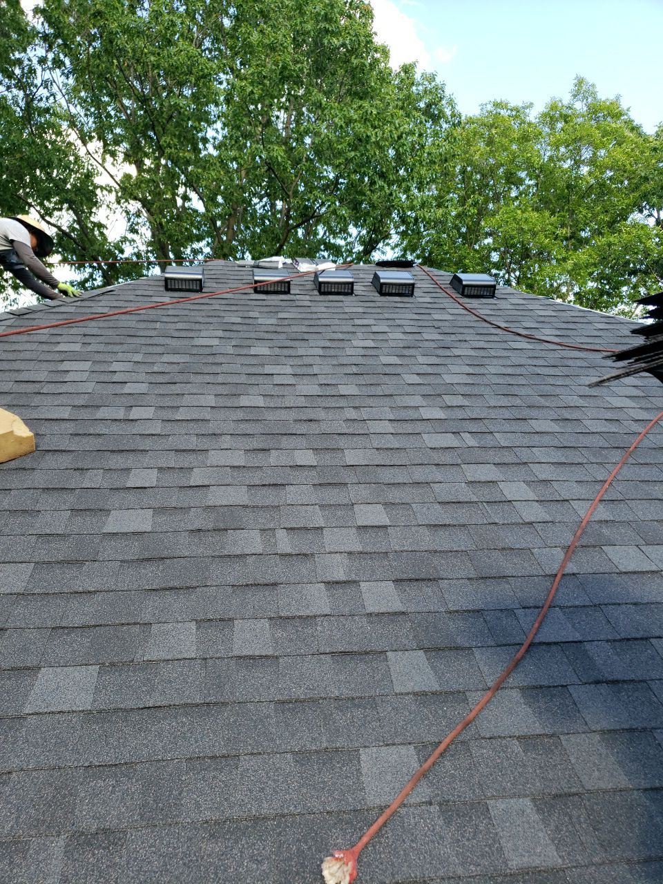 Brand: Atlas Pinnacle Color: Pristine Scotchgarde Black Drip: Black by Eagle Eye Roofing