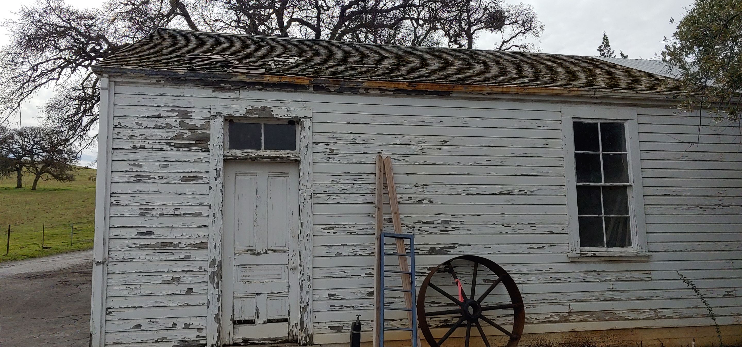 Residential Roofing Installation using Standing seam metal roofing system by Straight Edge Roofing Inc