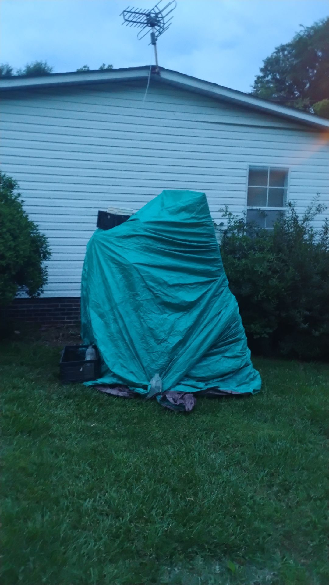 Taylor Roof by BROCK BUILDERS 