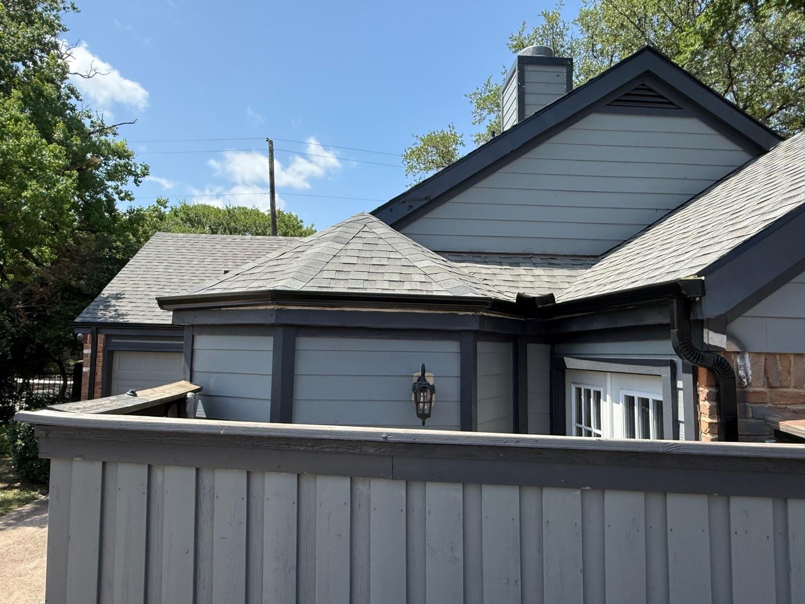 Project in Dallas by Armor Roofing | Exteriors