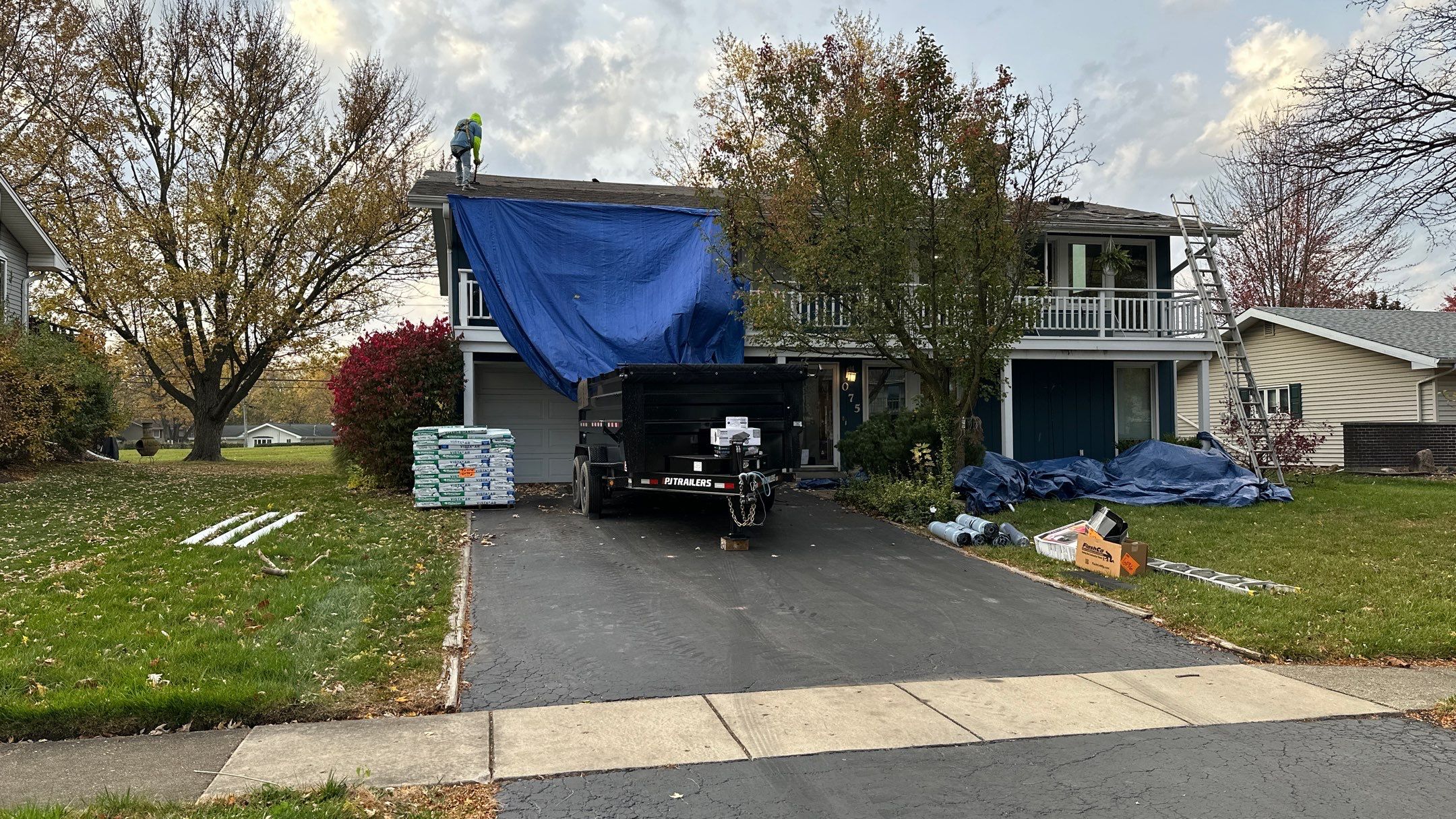 malarkey Vista Silverwood  by Pro Home Services Inc