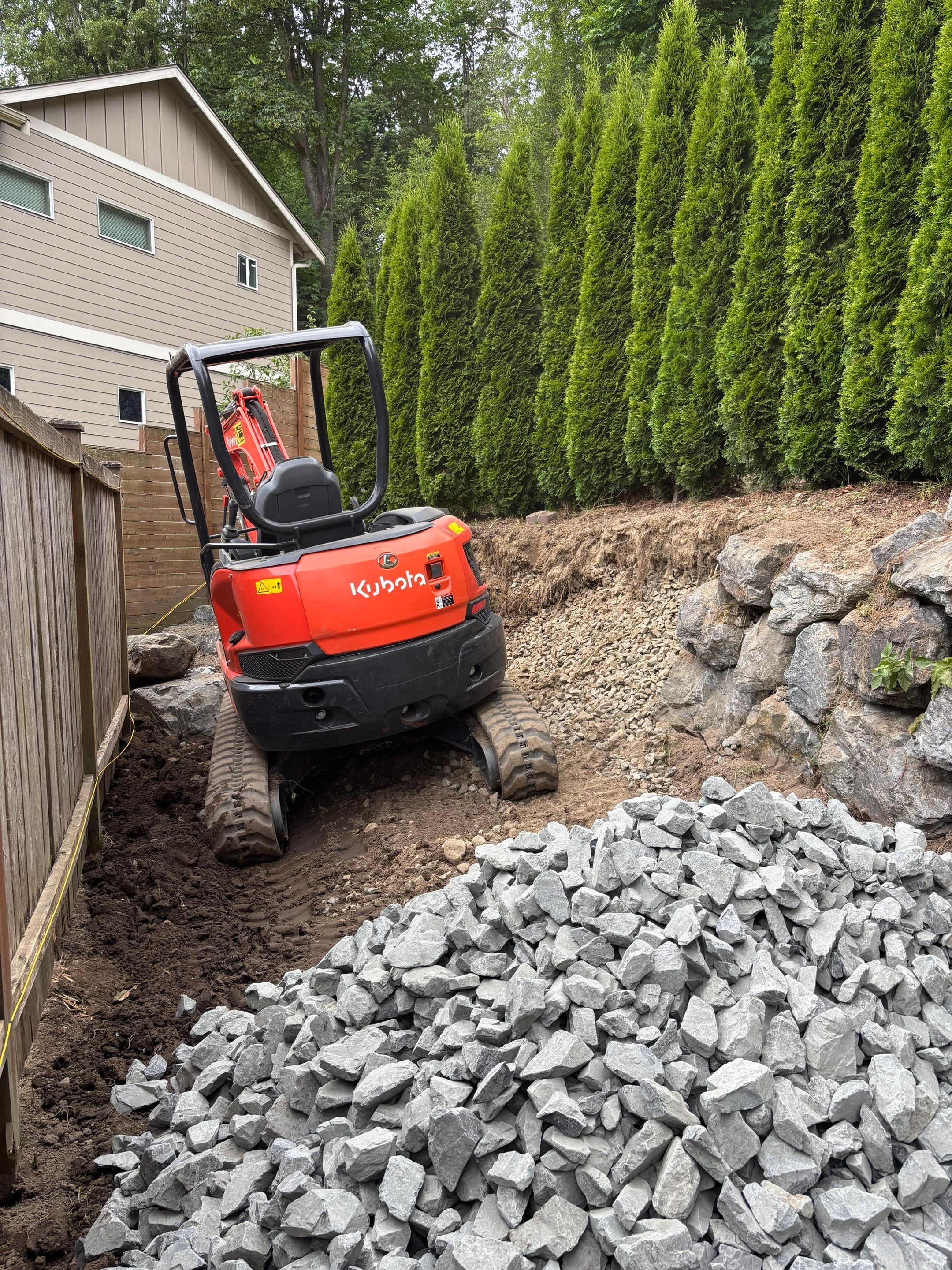 Maple Ave Renovation by Pacific Pine Landscape