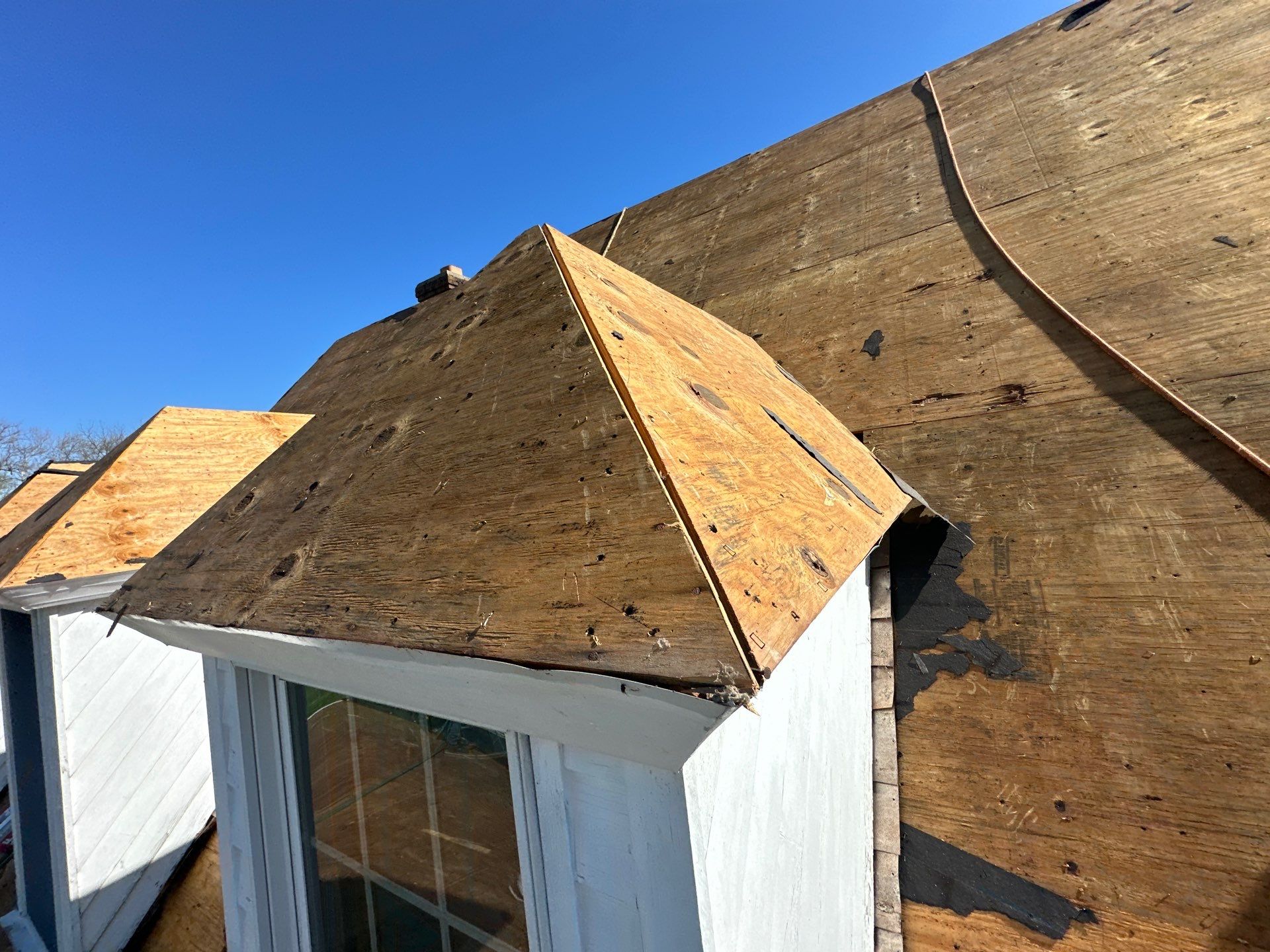 Residential Roofing Installation using Timberline HDZ Shingles - Barkwood by RoofX 