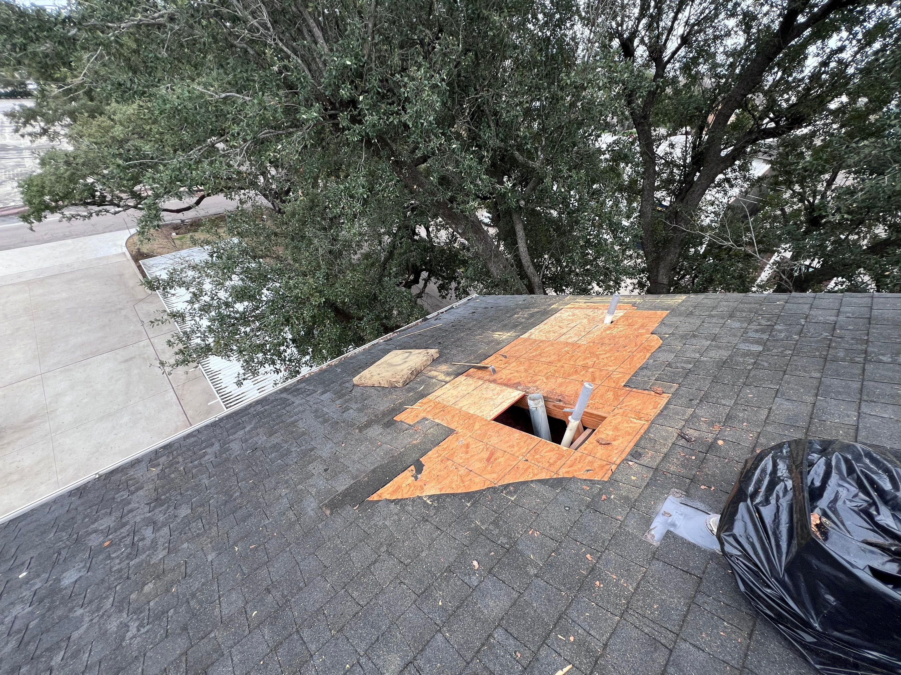 Hail Damage using Owen's Corning Duration (Lifetime) Shingles by Roof Repair Company