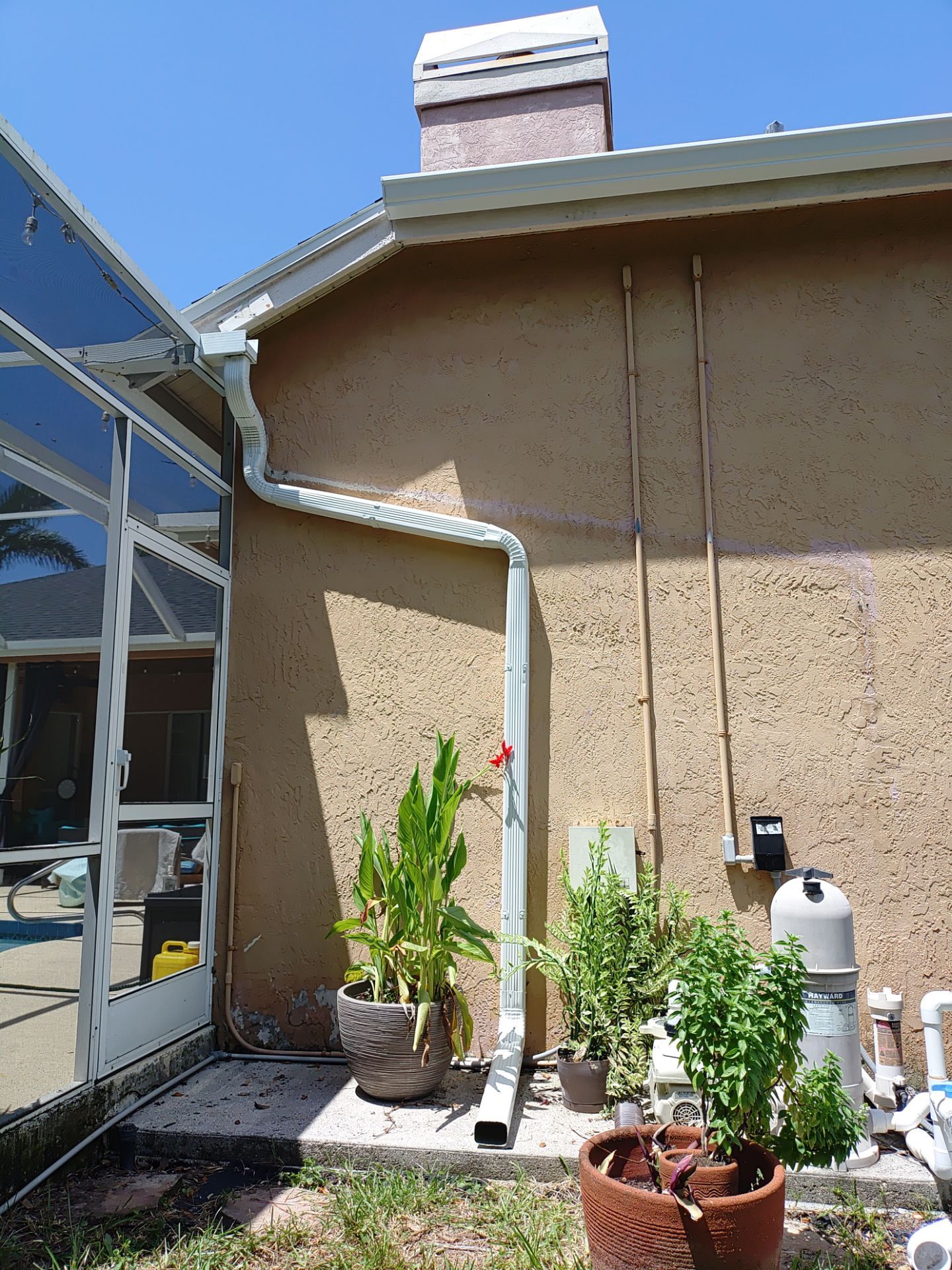 7-Inch Box Seamless Gutters in Bradenton FL by Gutter Professors