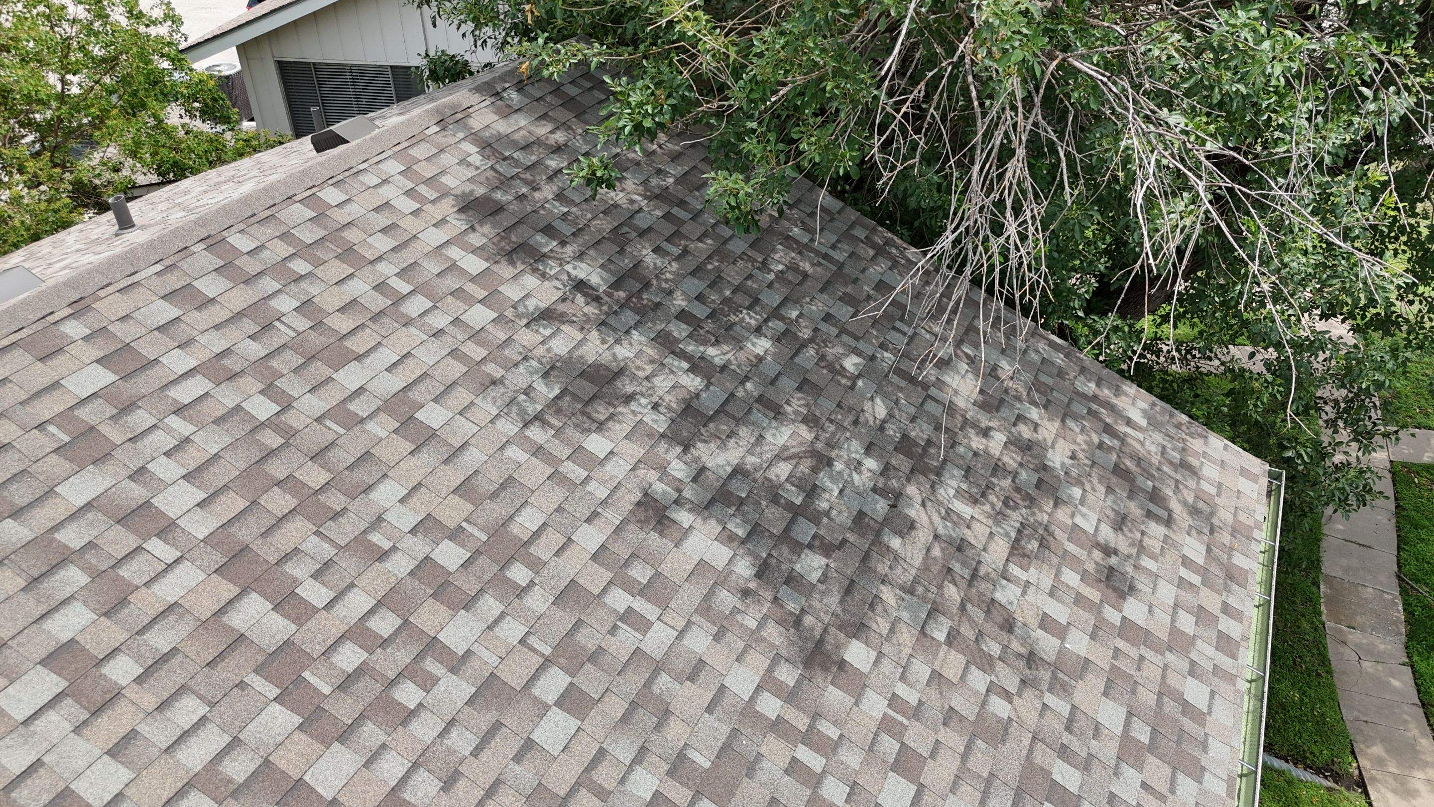 Driftwood - Owens Corning TruDefinition Duration by RoofsOnly.com