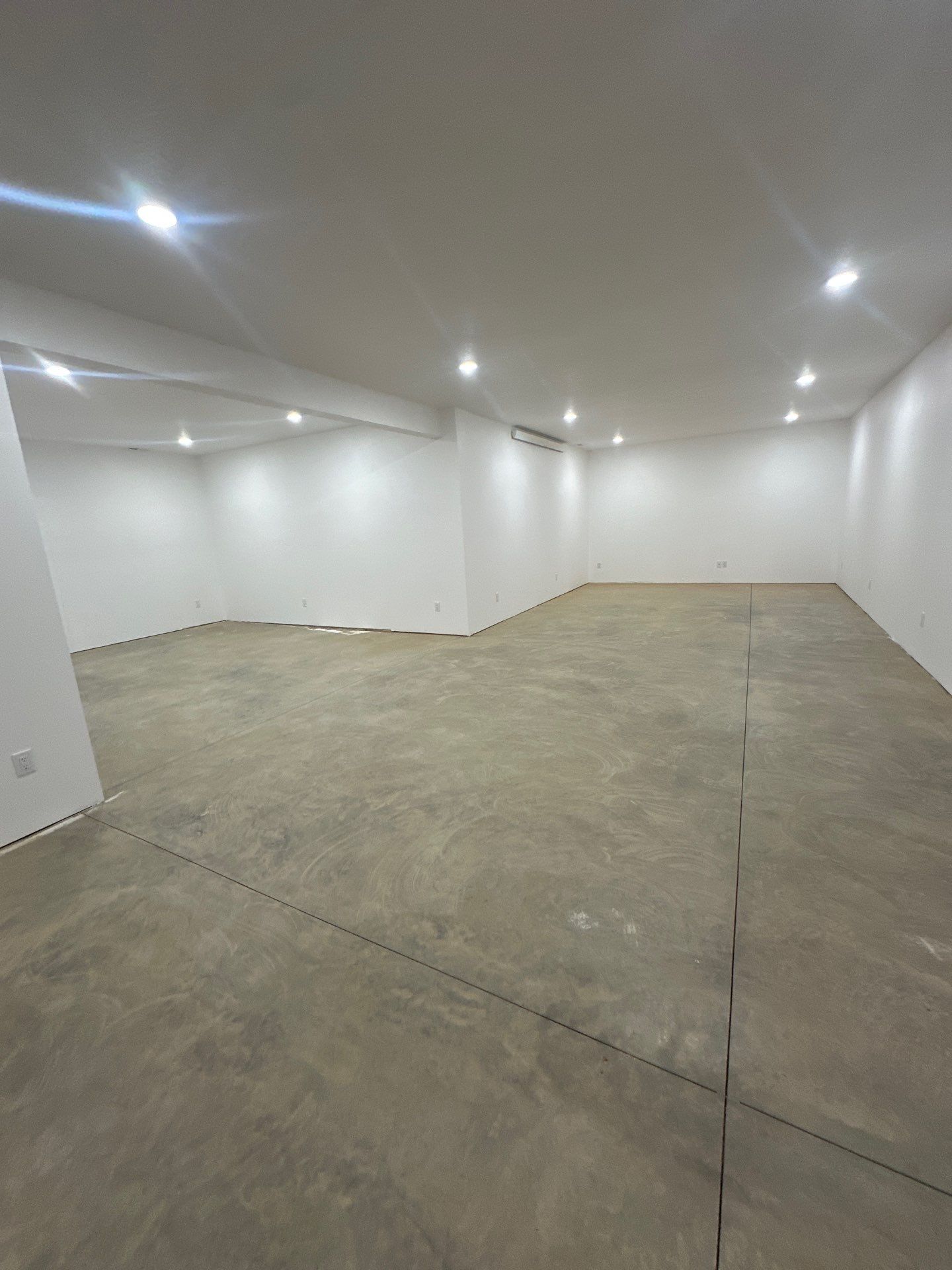 Barndominium Flake Coating and Concrete Floor Finishing in Greenfield by Revival Concrete Coatings
