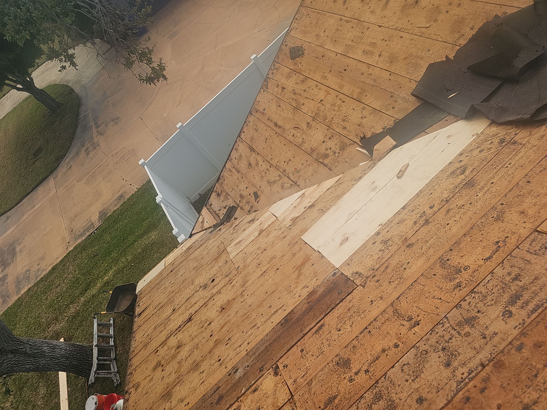 Project in Largo 33774 by Mitchell Roofing Company LLC 