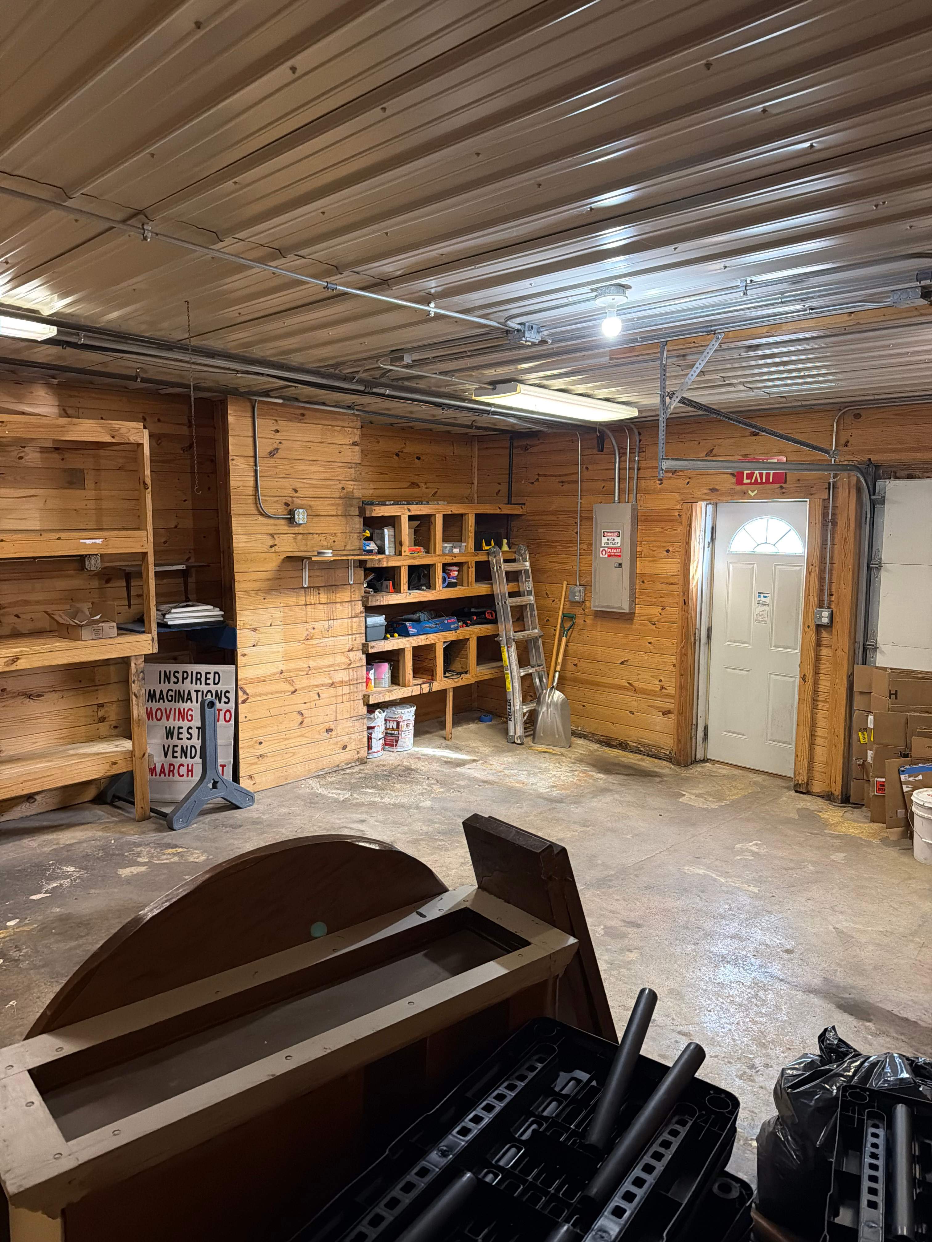 Commercial Epoxy Flake Floor Coating in Emmetsburg, Iowa by Select Painting, Coatings & Garage Cabinets