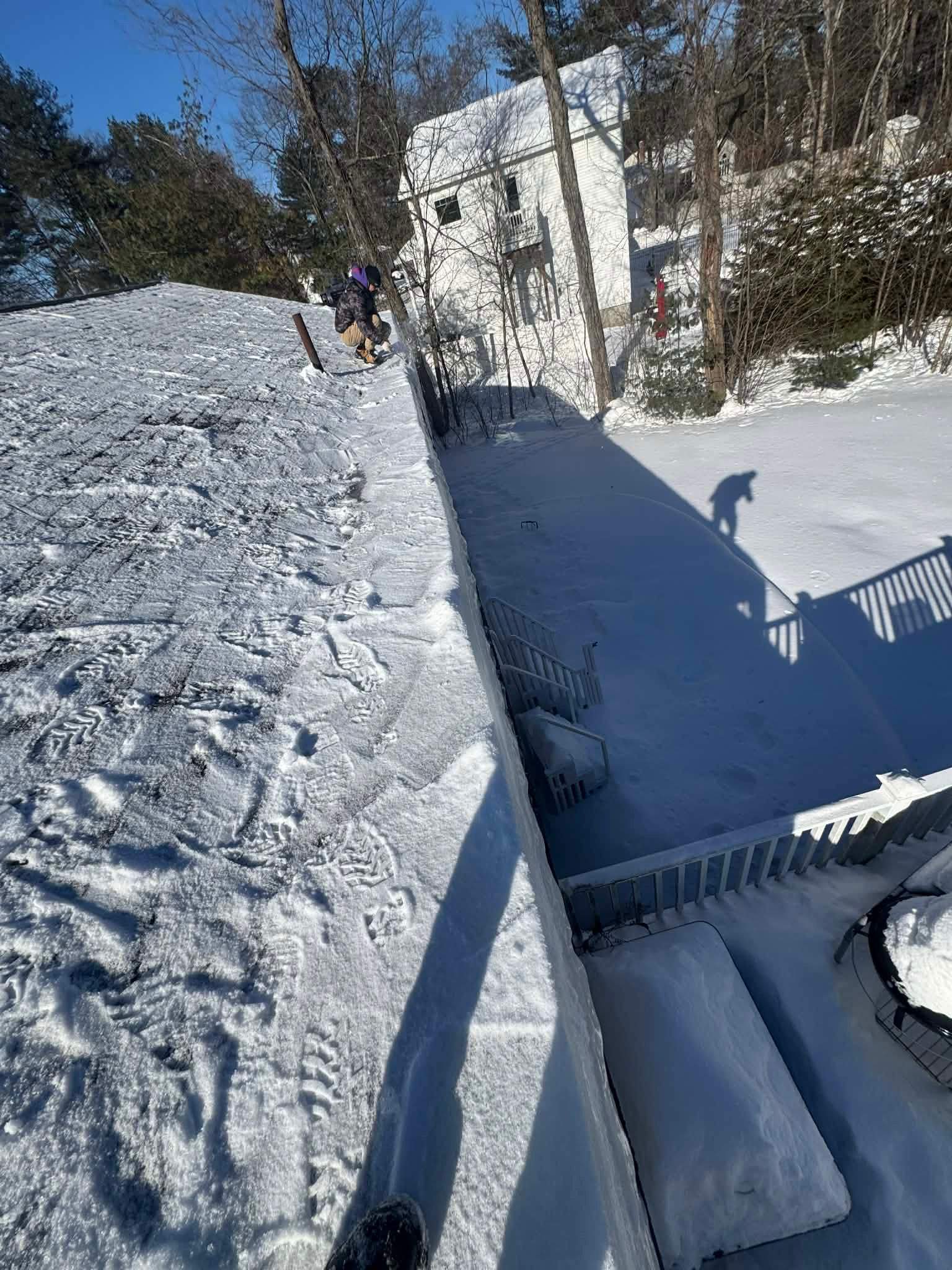 Ice Dam Removal & Snow Removal in Tewksbury, MA by Mighty Dog Roofing of Greater Middlesex County