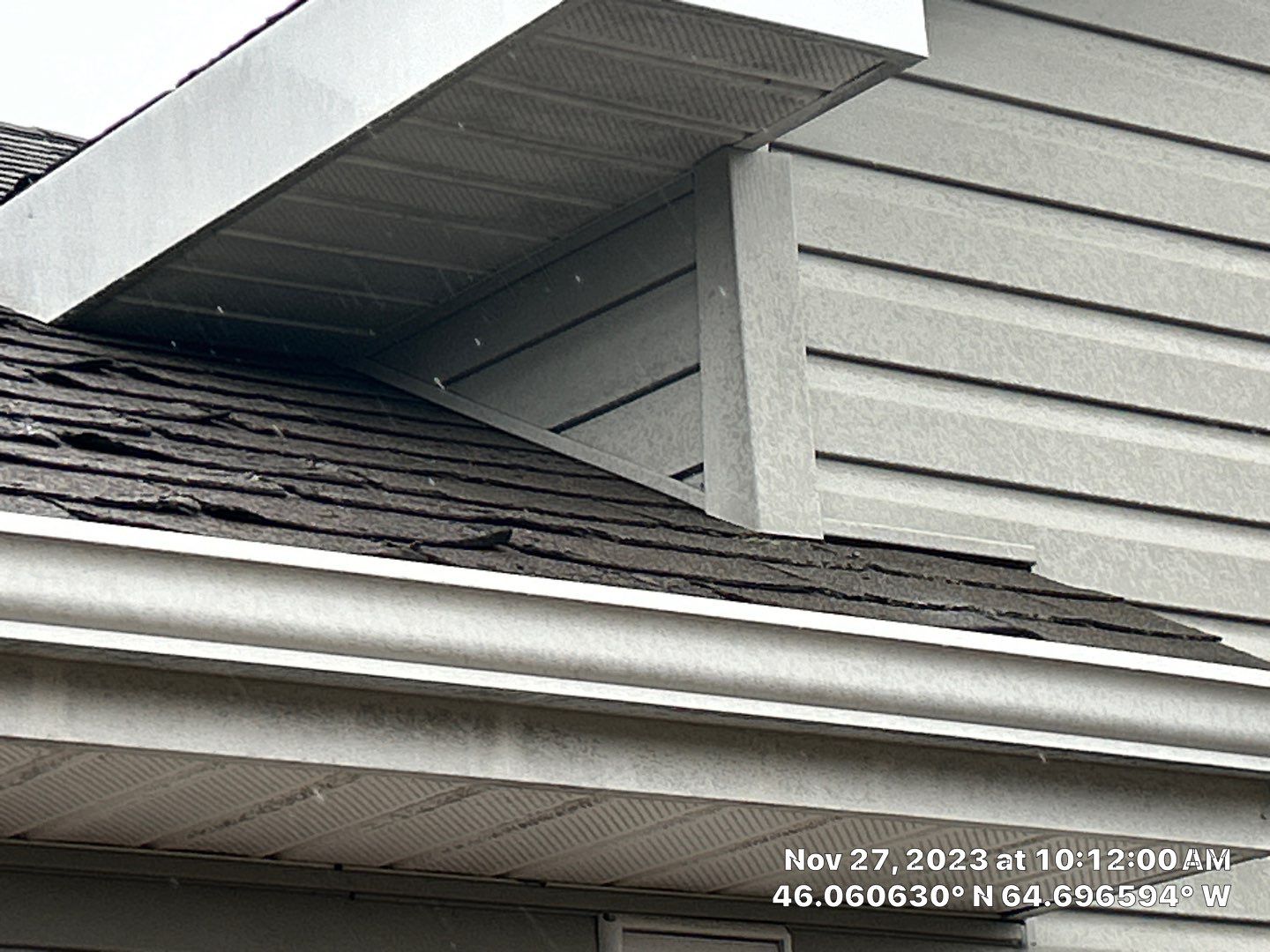 Residential Roofing Installation using Asphalt GAF HDZ  by Artisan Roofing & Home Improvements Inc.