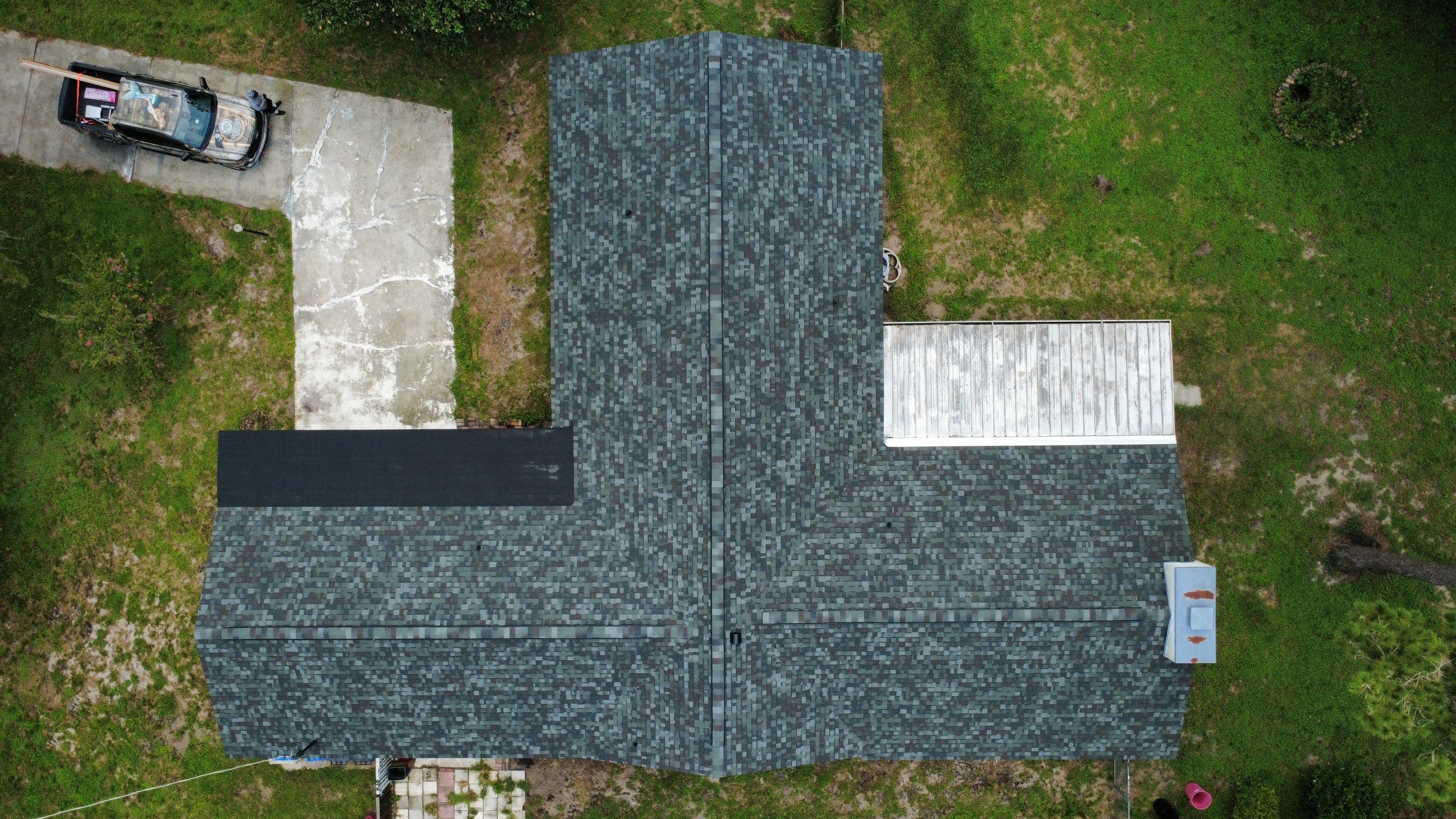 Roof replacement in Lutz, FL by Steadfast Roofing 