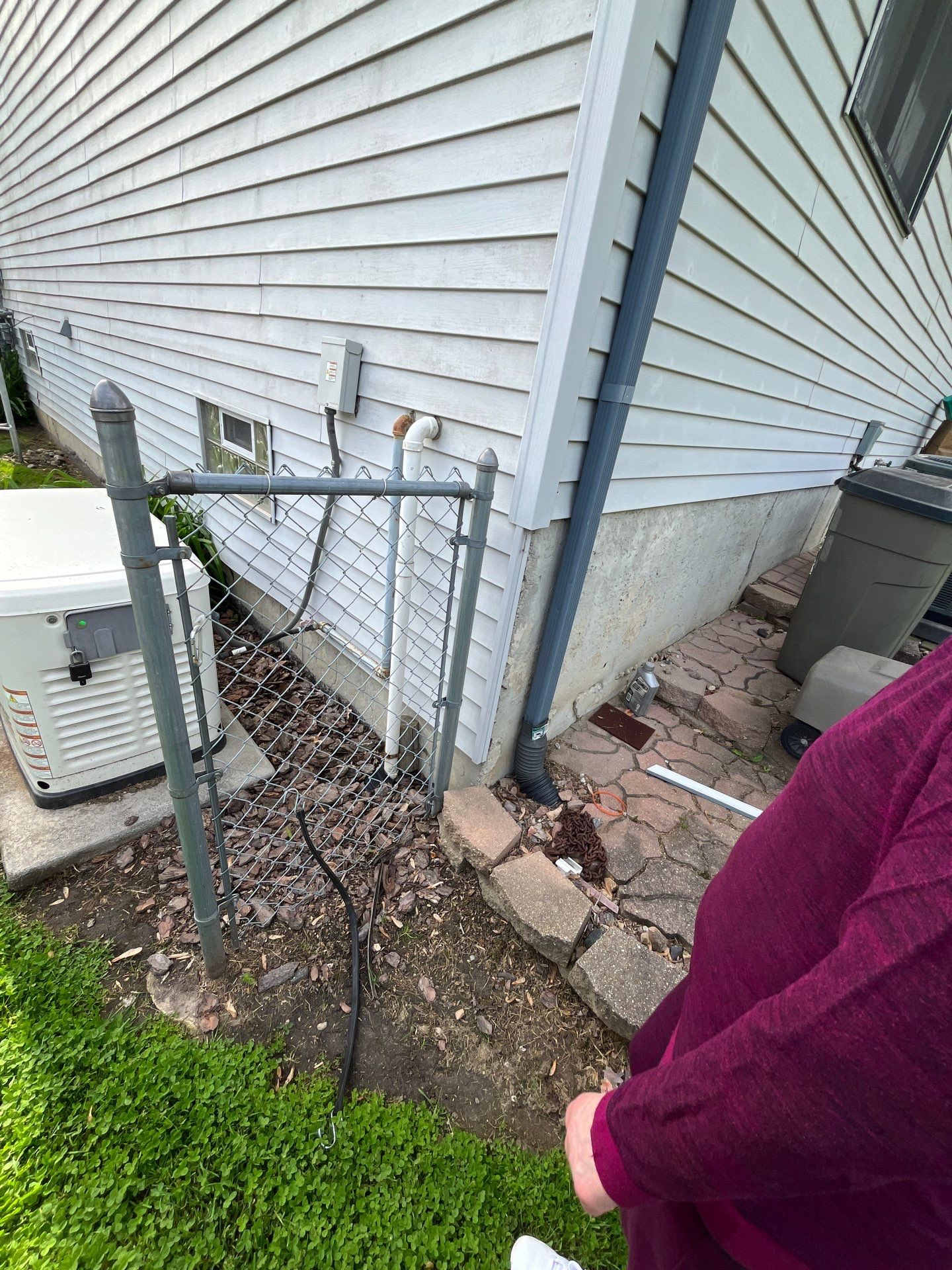 Siding Replacement using Alside Charter Oak D4.5" Cape Cod Grey by 180 Contractors