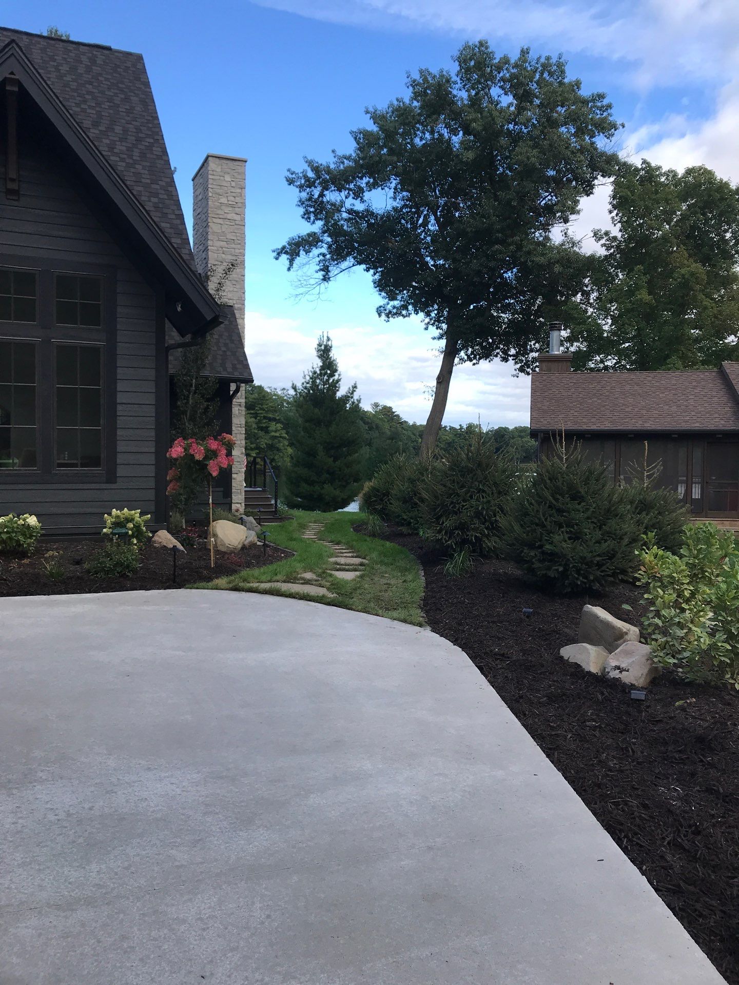 Rosetta Outcroppng Wall/ Steps by Balsam Lake Pro Lawn