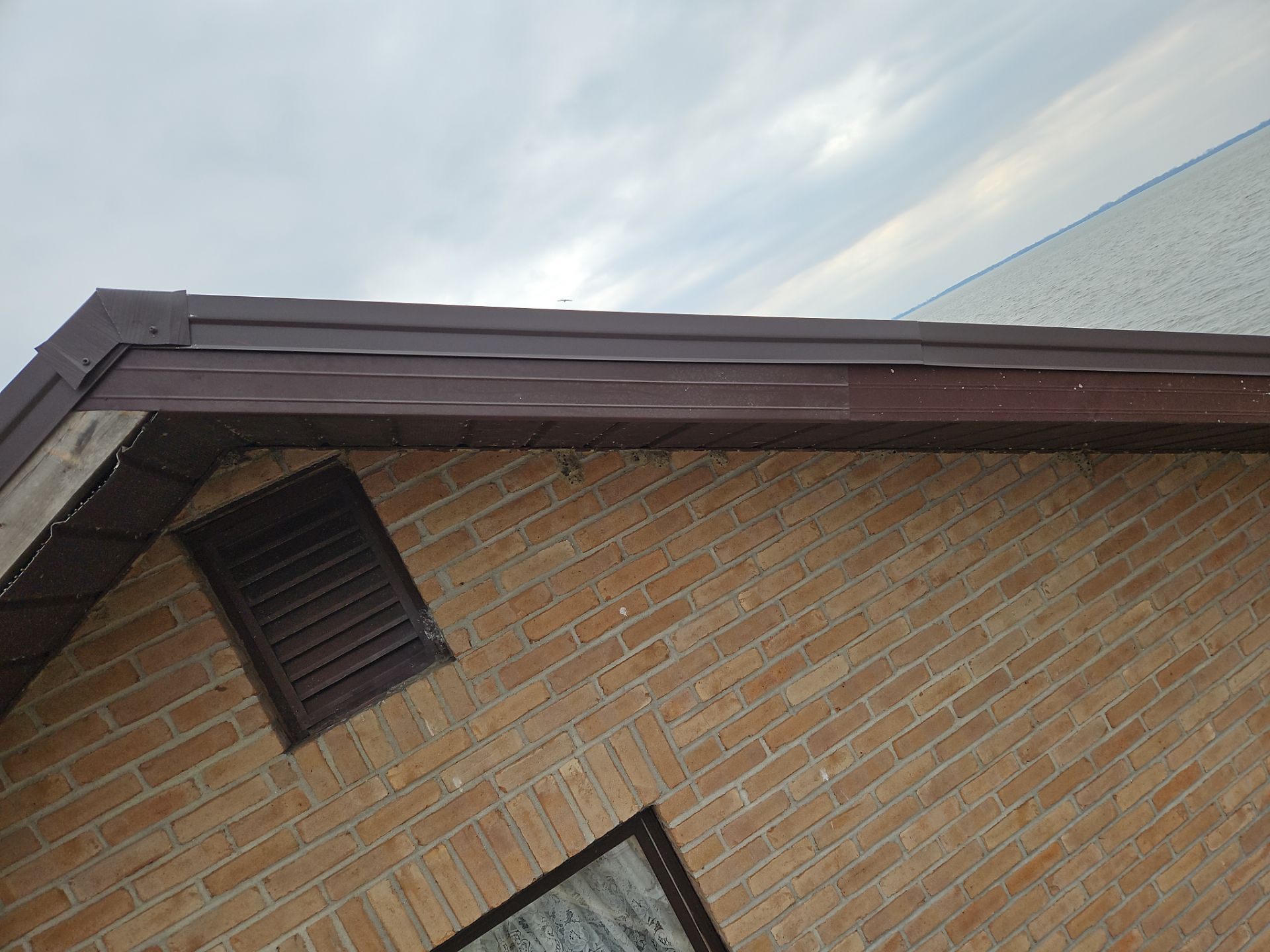 Residential Roofing Installation using Great American Shake - Mustang Brown by Nitro Roofing and Construction