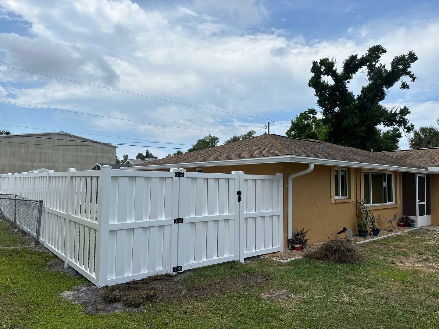 Vinyl Fence Installation using 6Ft Shadowbox Vinyl Privacy Fence by Asap fence and gates, LLC