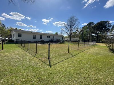 4'H Black Chain Link Fence in Lumberton NC