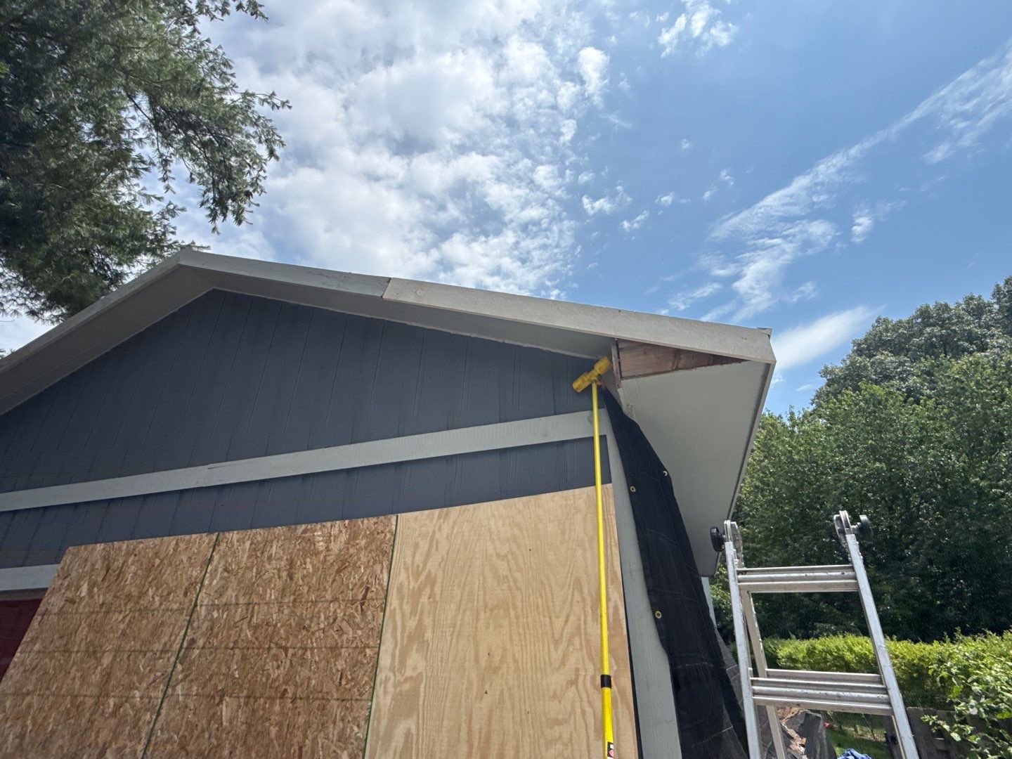 Roof Replacement using Owens Corning Tru Definitions by 180 Contractors