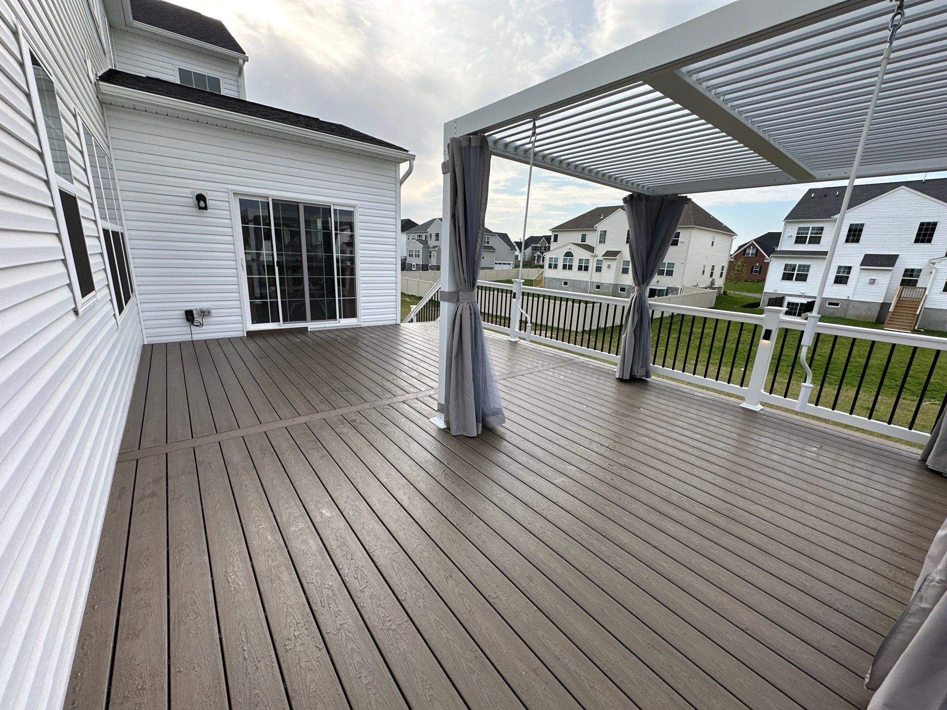 New deck + Manual Louvered Pergola by deck guardian