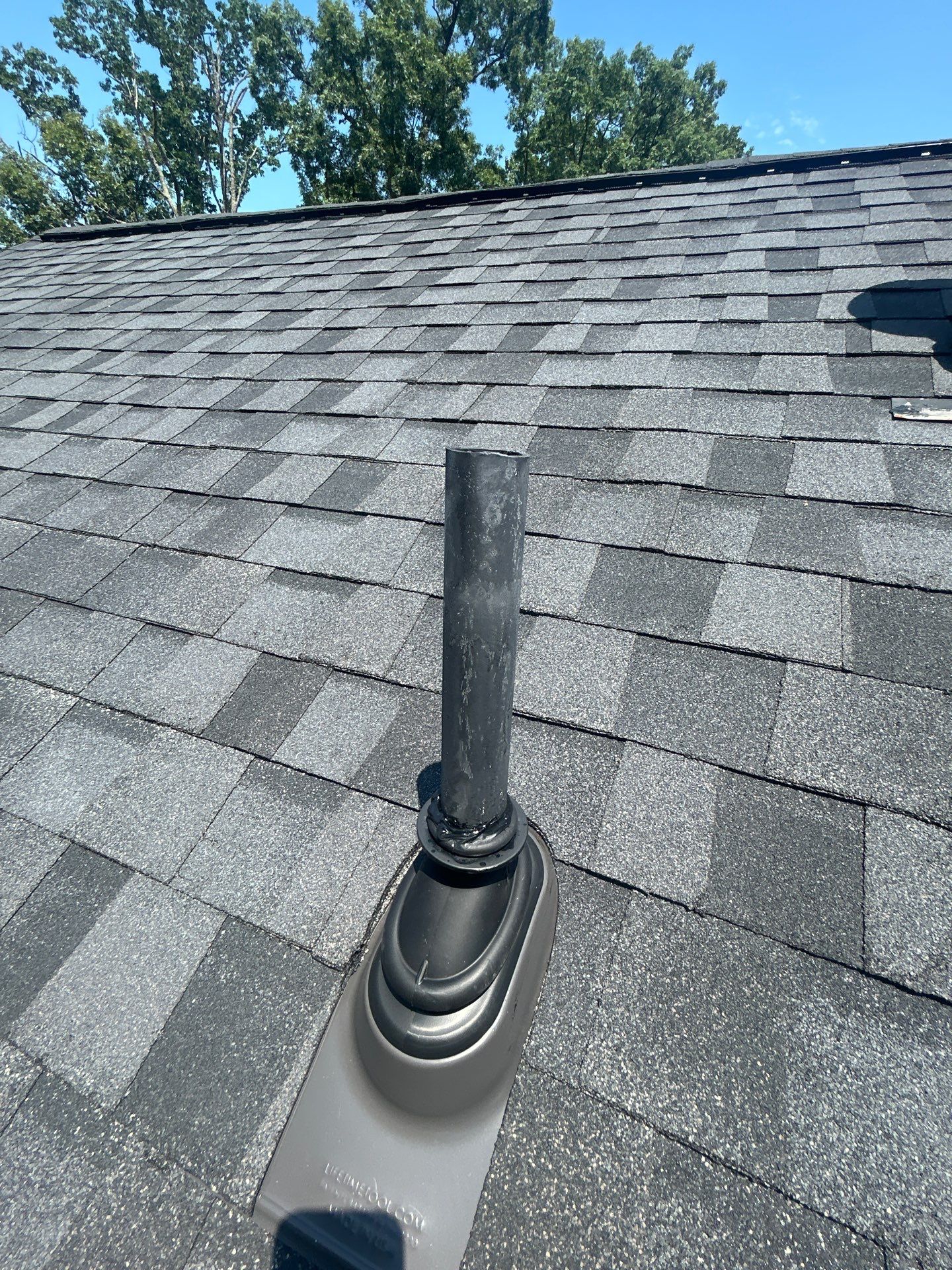 Lorton: Residential Roof with CertainTeed Landmark Pro in Max Def Moire Black by RM Banning, Inc.