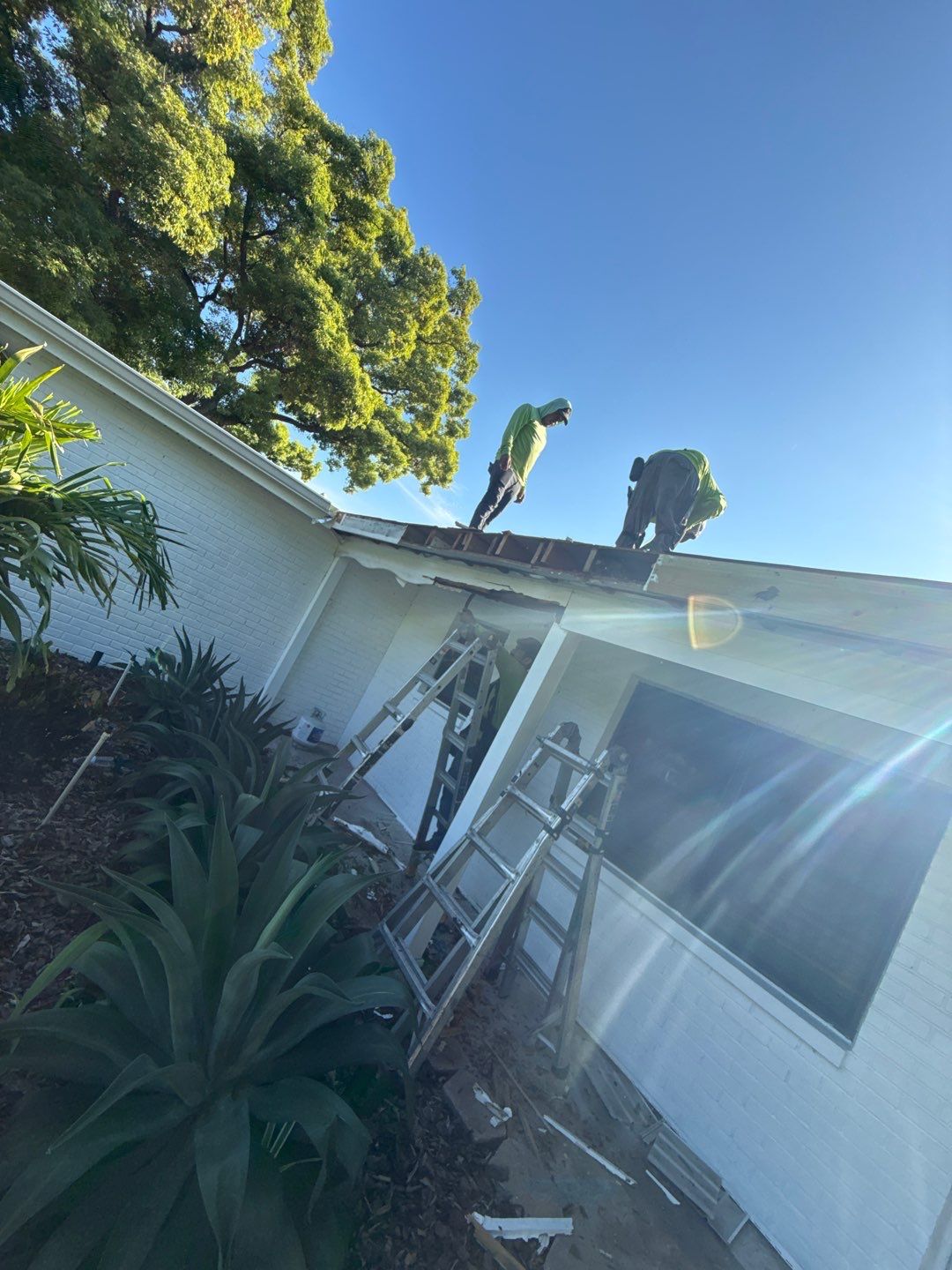 Project in St. Petersburg 33702 by Mitchell Roofing Company LLC 