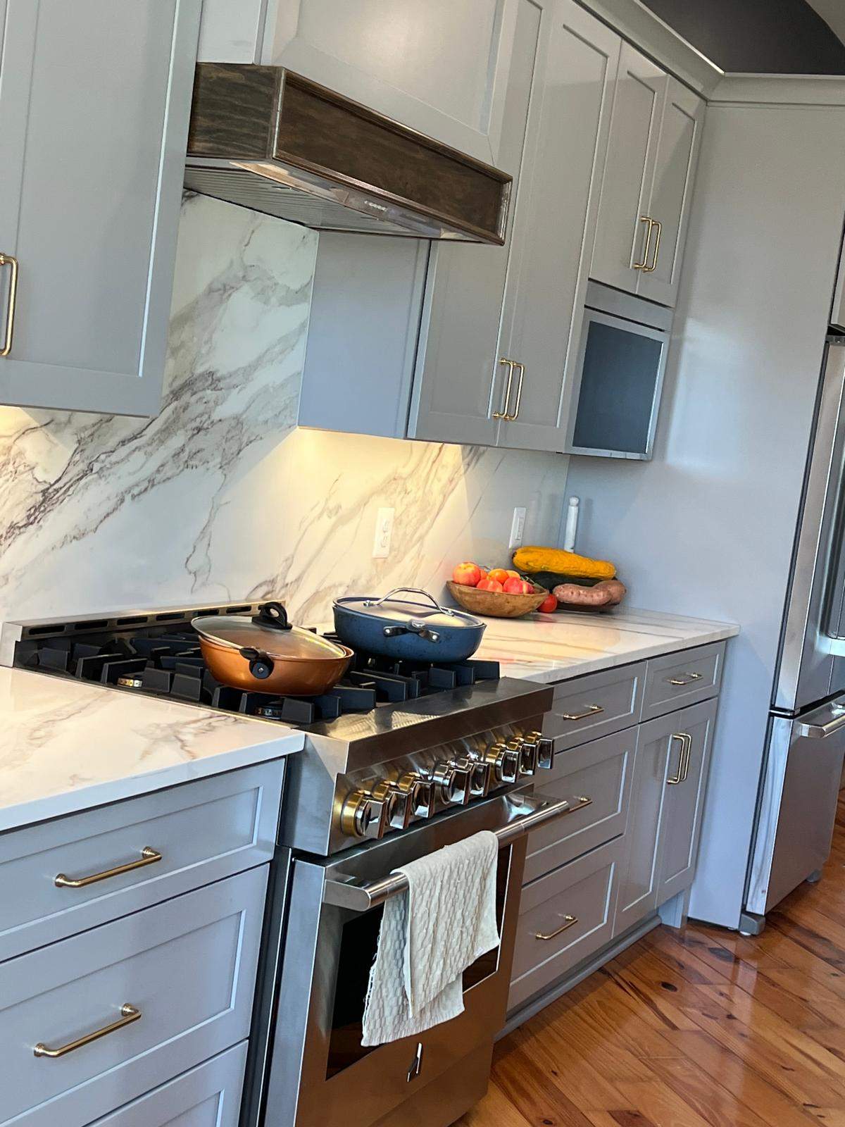 Kitchen renovation in Lovettsville, VA by Nova HomeWorks 