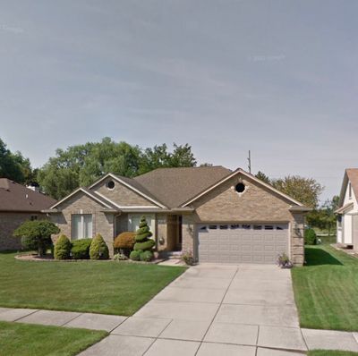 Residential Roofing Installation using IKO - Dynasty - Cornerstone