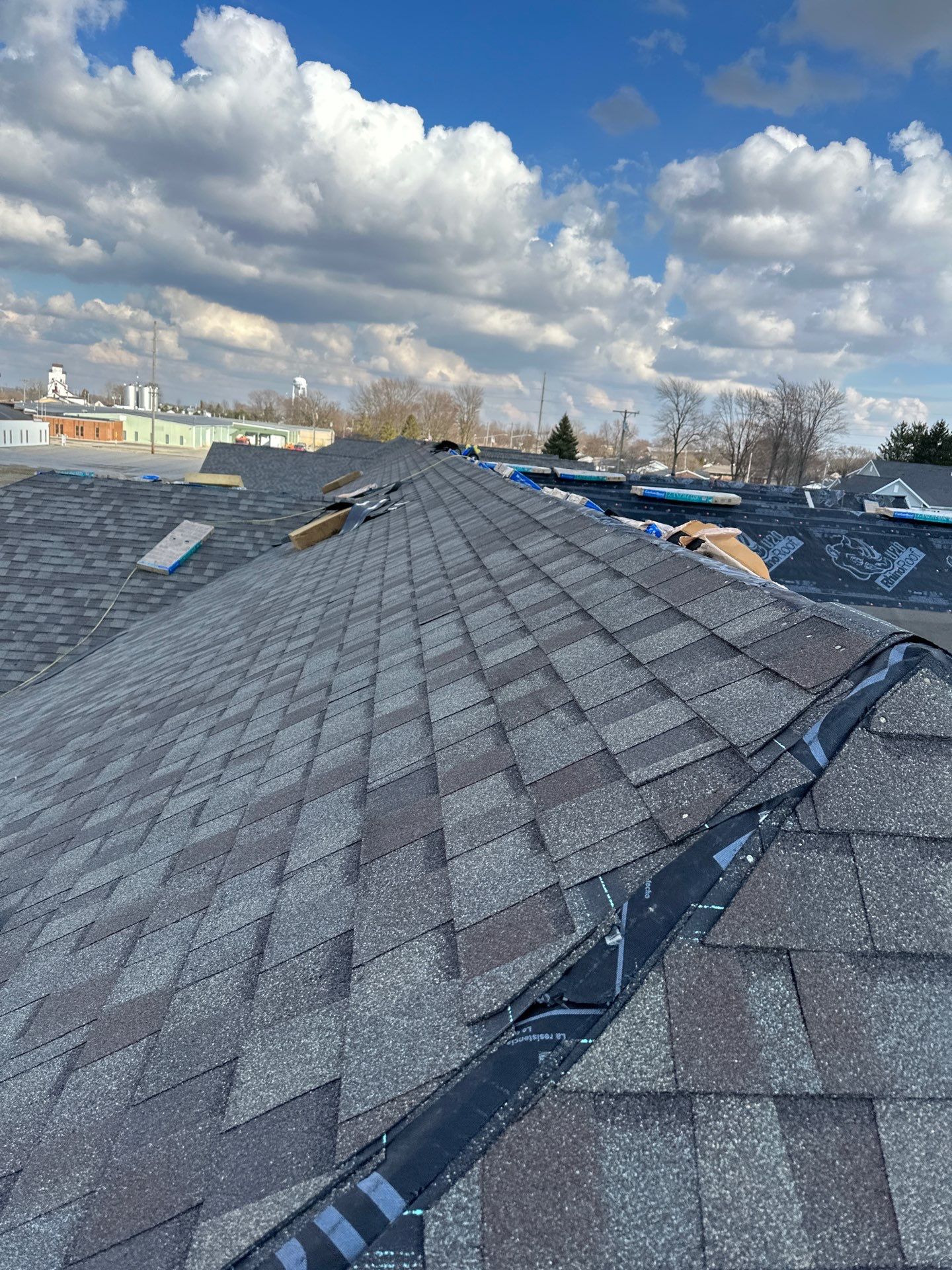 Residential Roofing Installation using CertainTeed Landmark Weathered Wood by Nitro Roofing and Construction