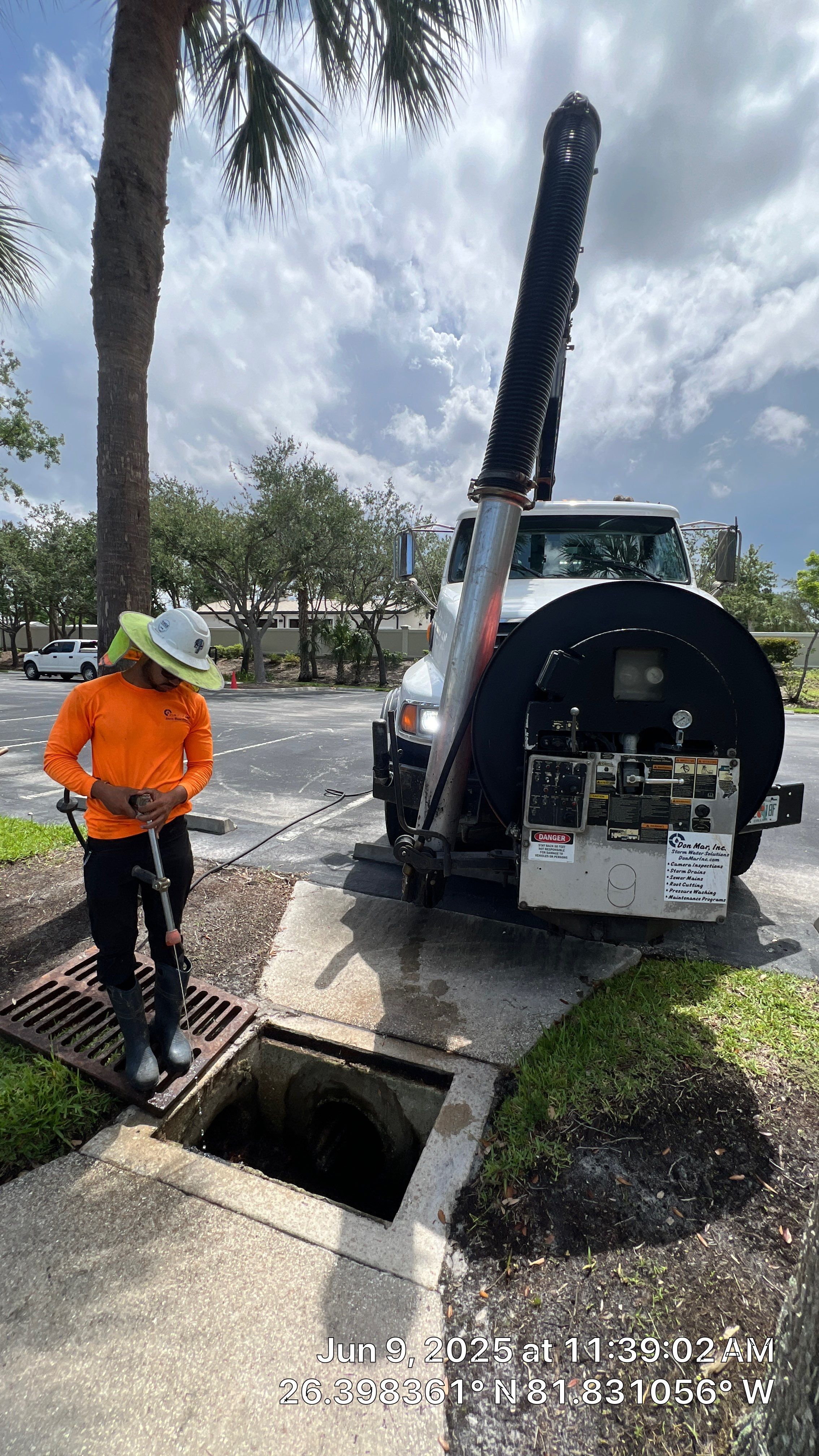 Pelican Landing Beach Parking Lot Stormwater System Maintenance by Don Mar, Inc. Storm Water Solutions