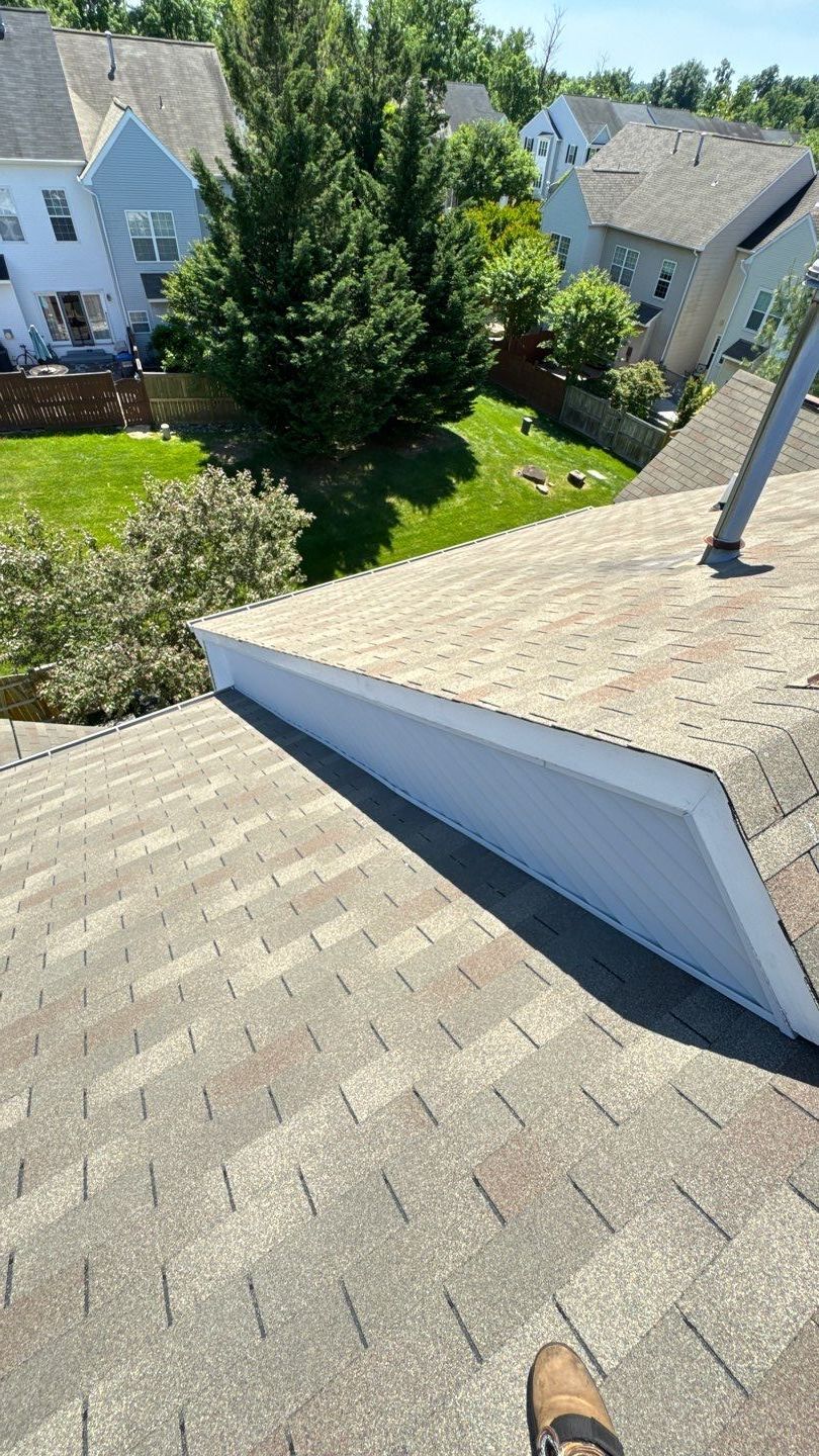 Fairfax: Roof Replacement with CertainTeed Landmark Pro Designer Shingles in Max Def Weathered Wood by RM Banning, Inc.