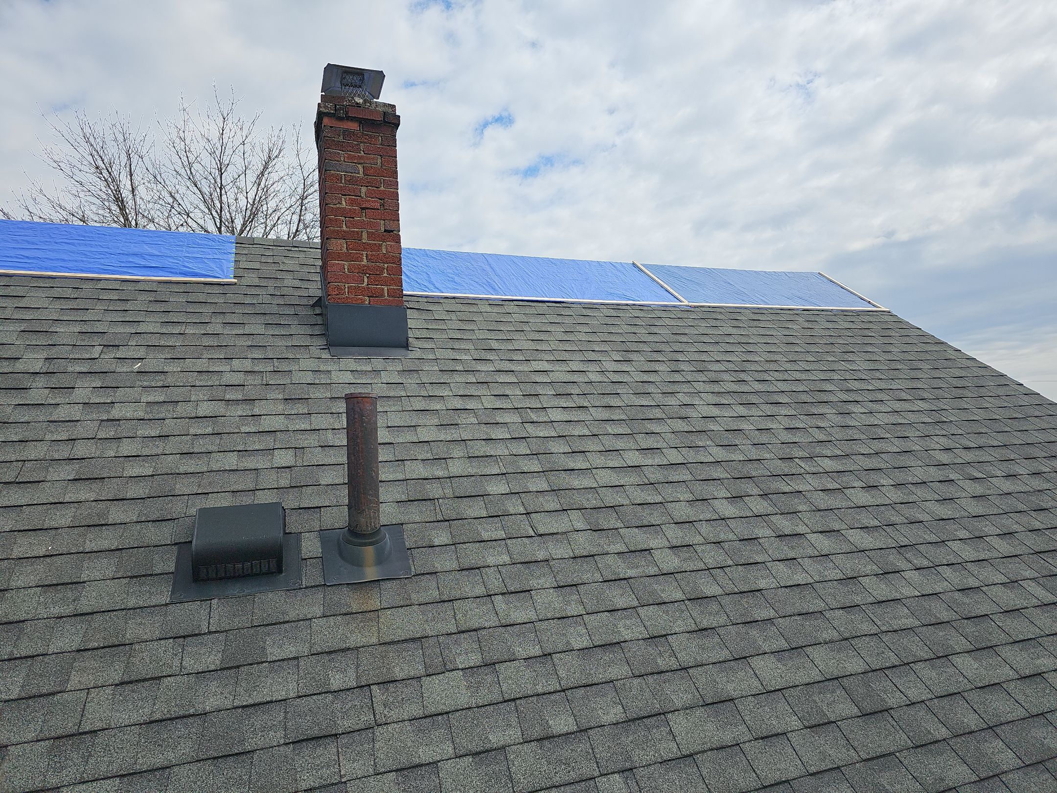 ATLAS PINNACLE COLOR: SUMMER STORM DRIP EDGE: TUXEDO GRAY by Eagle Eye Roofing