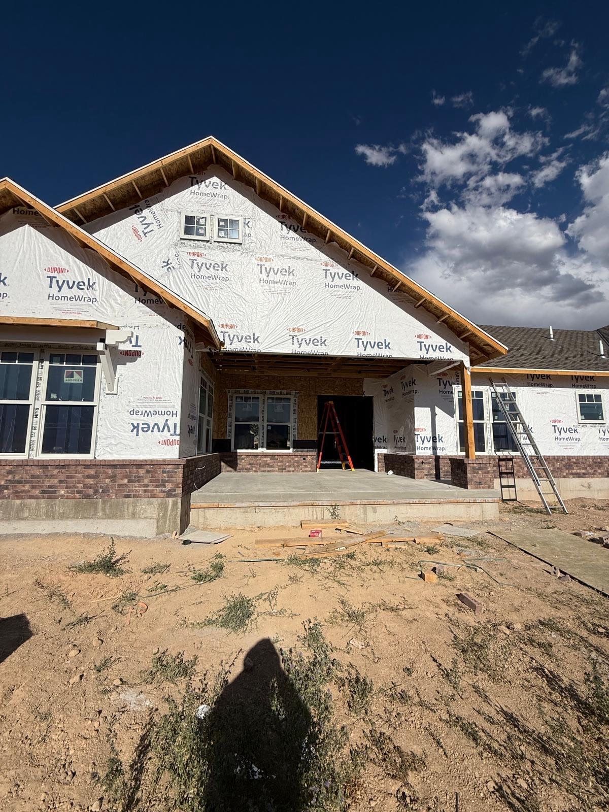 Scipio | Hardie Mixed Siding | Mountain Sage & Arctic White by Ideal Siding Utah
