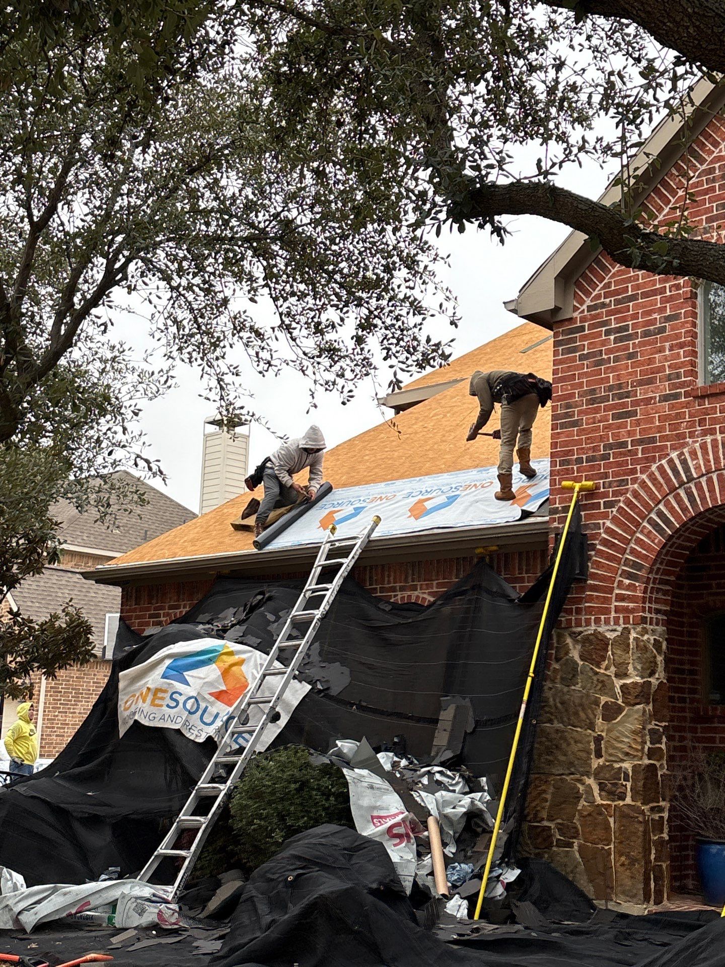 Residential Roofing Installation using Malarkey Vista Brilliant Black by OneSource Roofing and Restoration