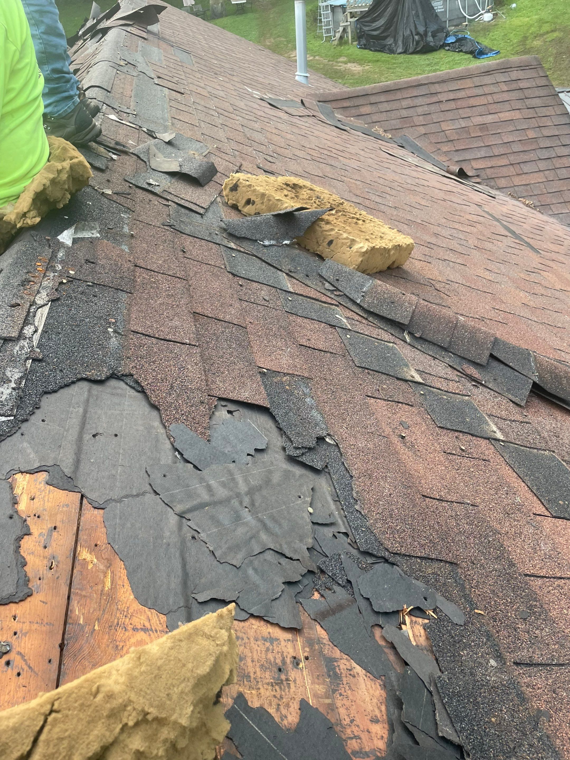 Project Highlight: CertainTeed Patriot XL Roof Installation in Wheelersburg, OH by Mr. Roofer