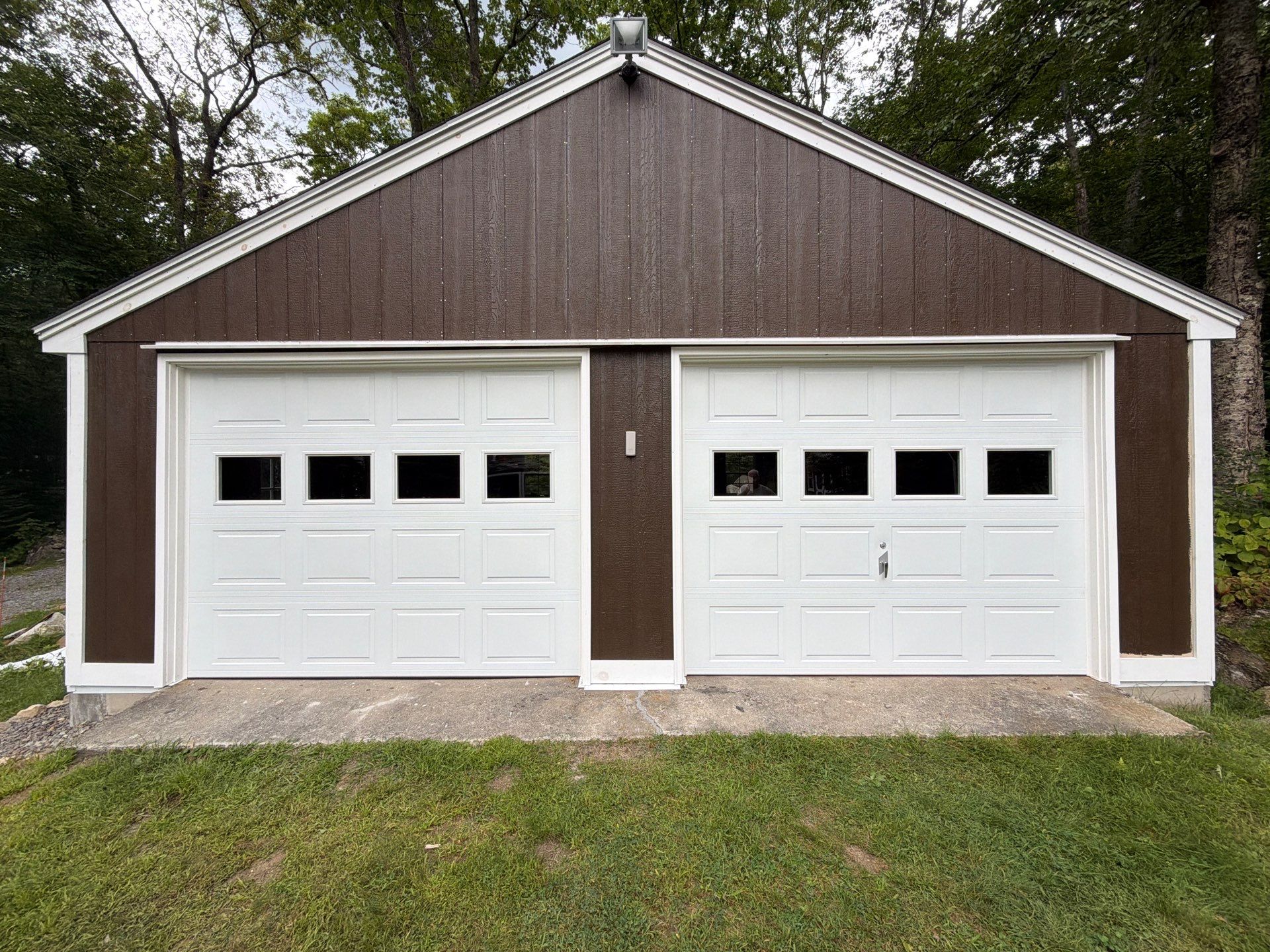 Door Installation using Raynor Encore Garage Door by Keene Door